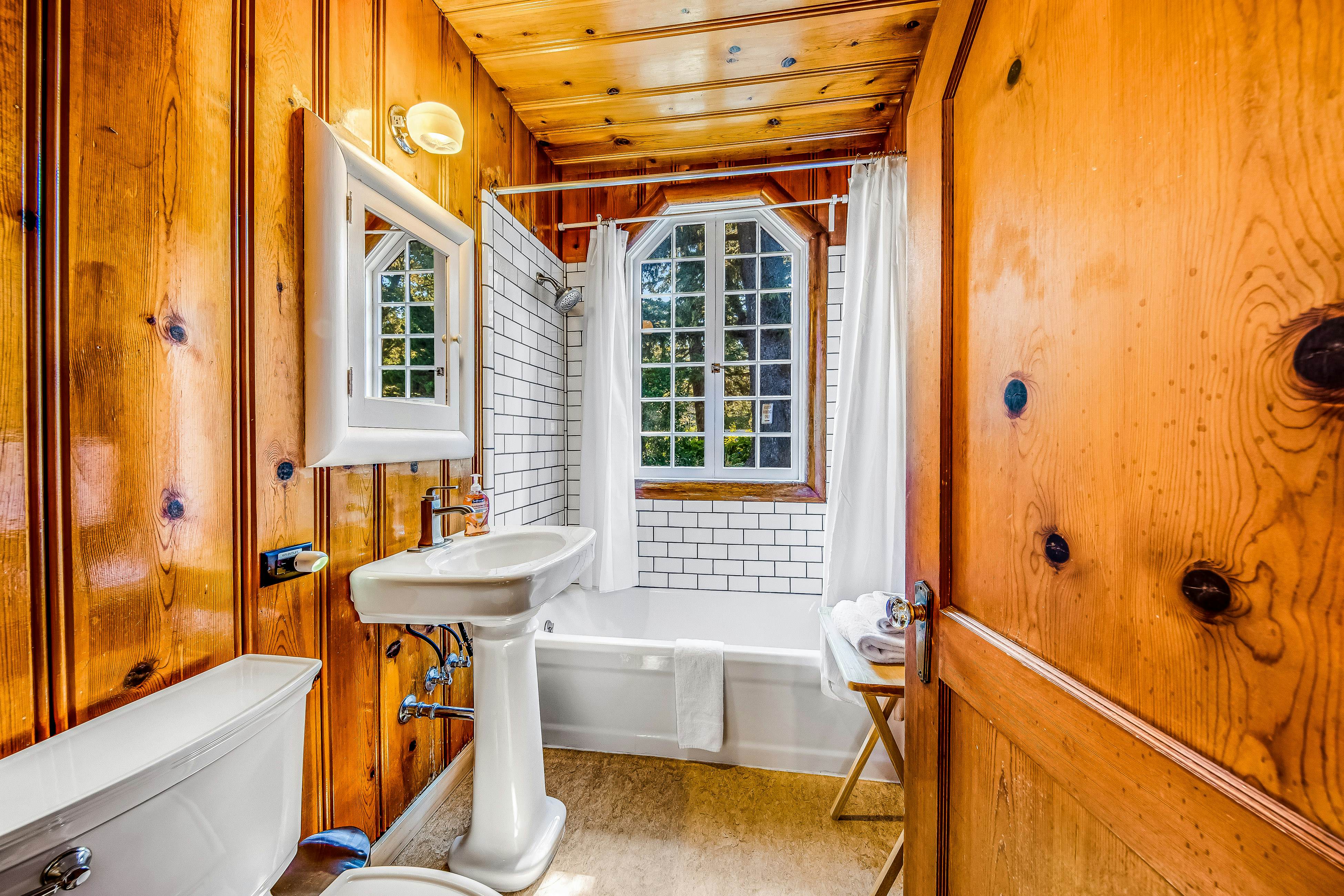 The Lodge at Little Beach