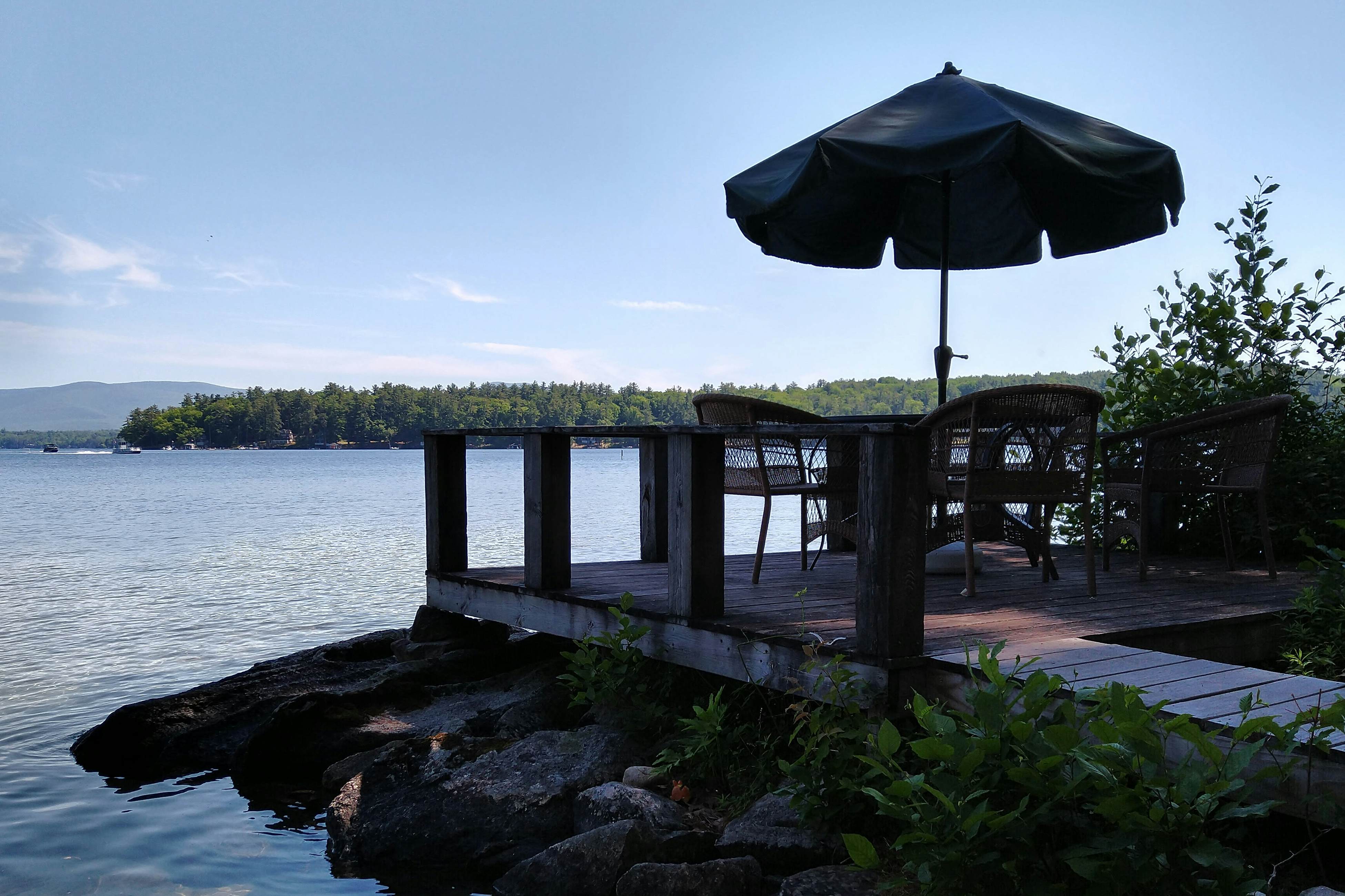 Meredith Lakefront Lodge on Lake Winnipesaukee 4 BD Meredith, NH