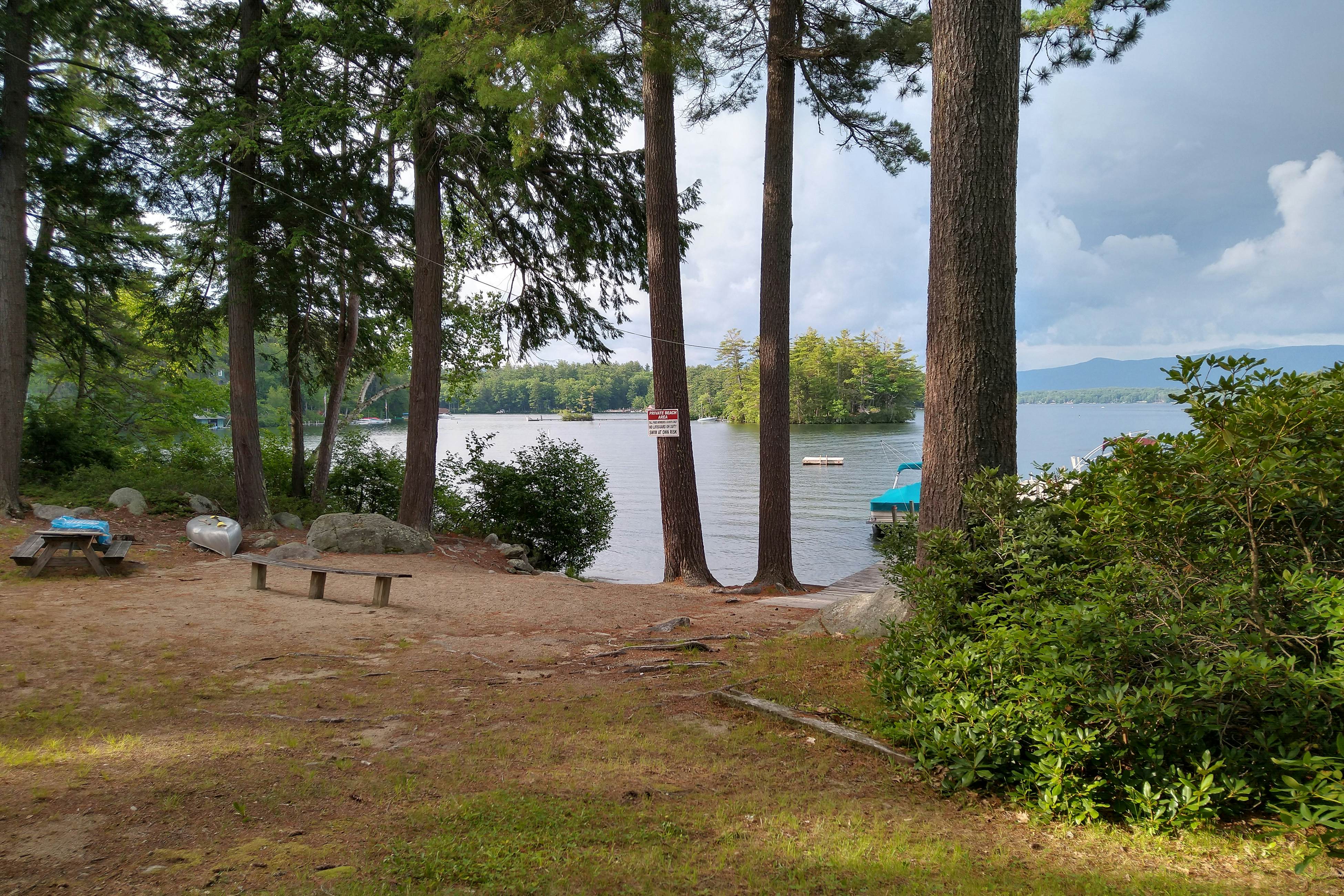 Meredith Lakefront Lodge on Lake Winnipesaukee 4 BD Meredith, NH