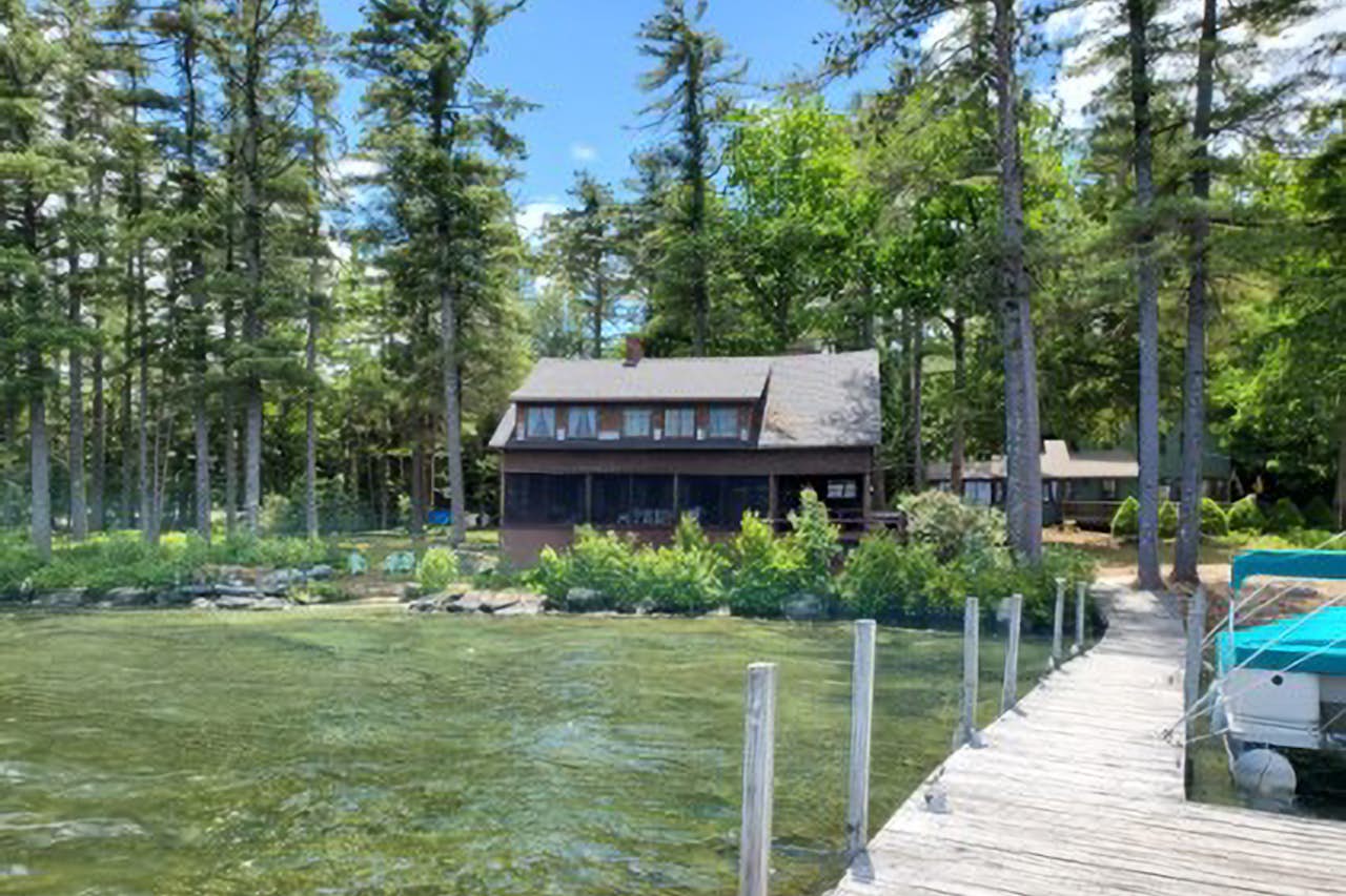 Meredith Lakefront Lodge on Lake Winnipesaukee 4 BD Meredith, NH Vacation Rental Vacasa