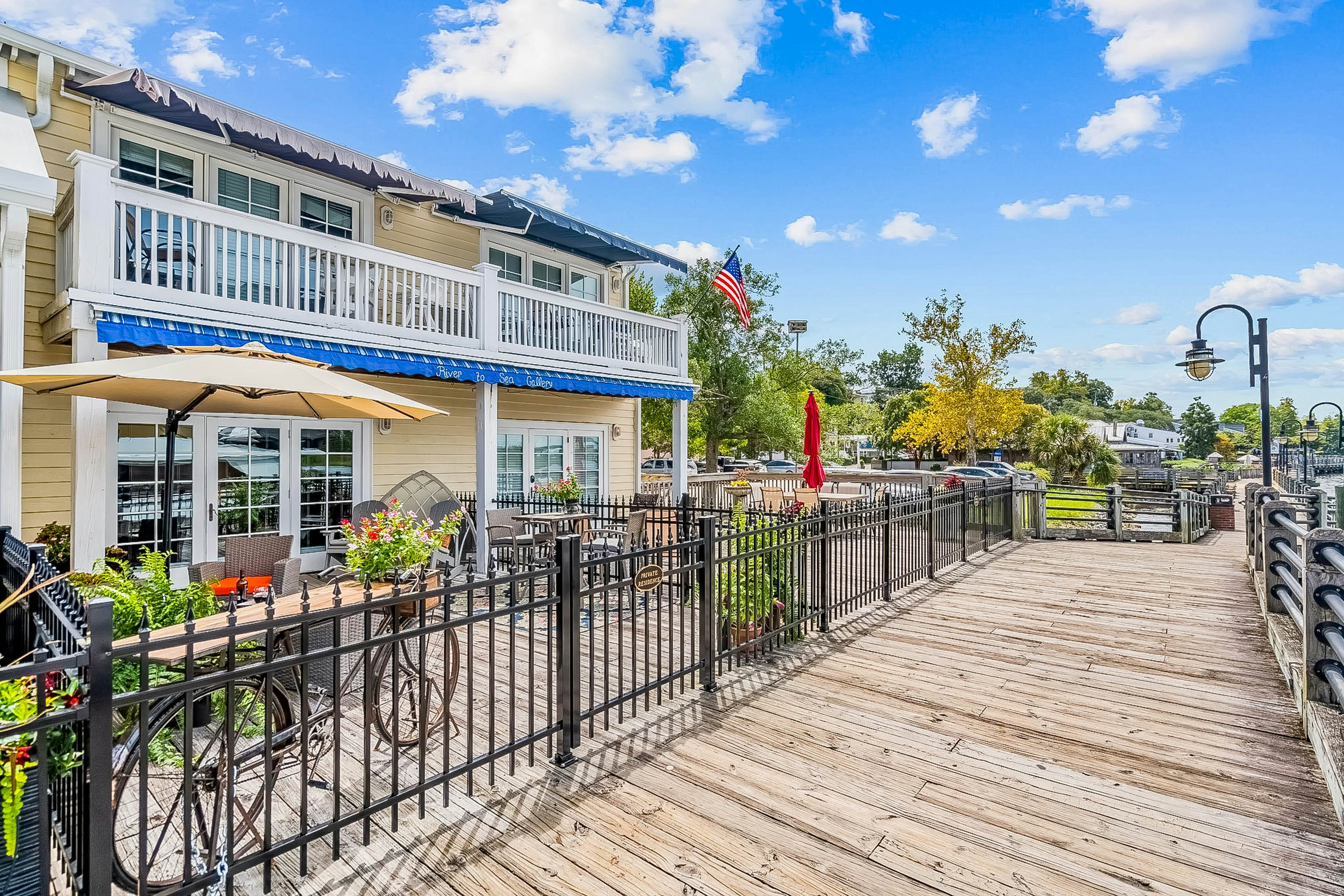 riverwalk-sunsets-1-bd-wilmington-nc-vacation-rental-vacasa