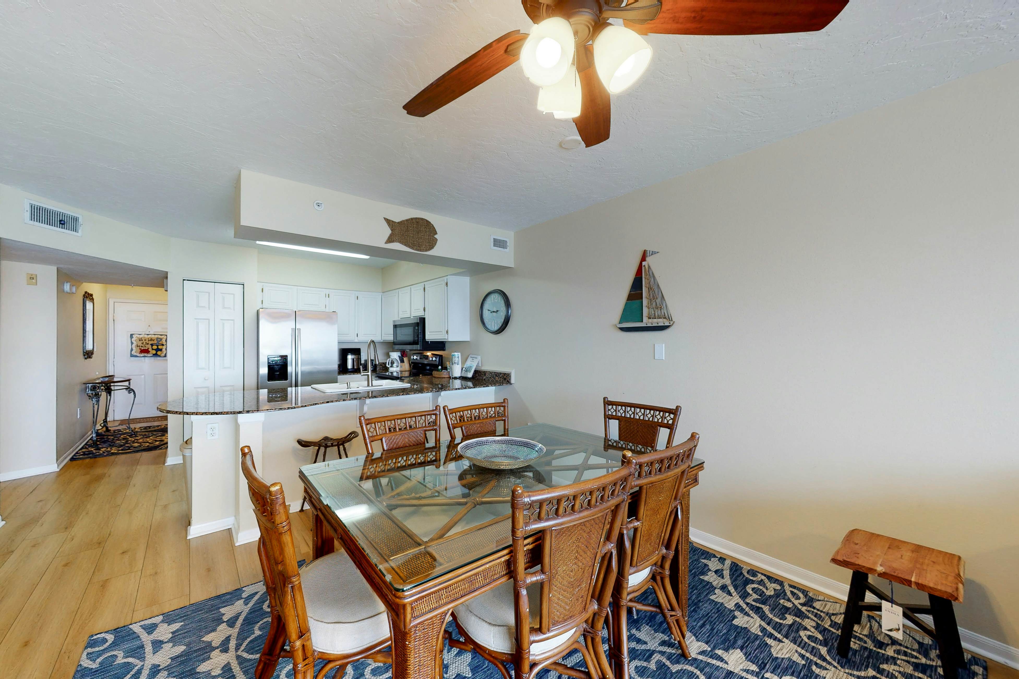 Emerald Towers West 5001