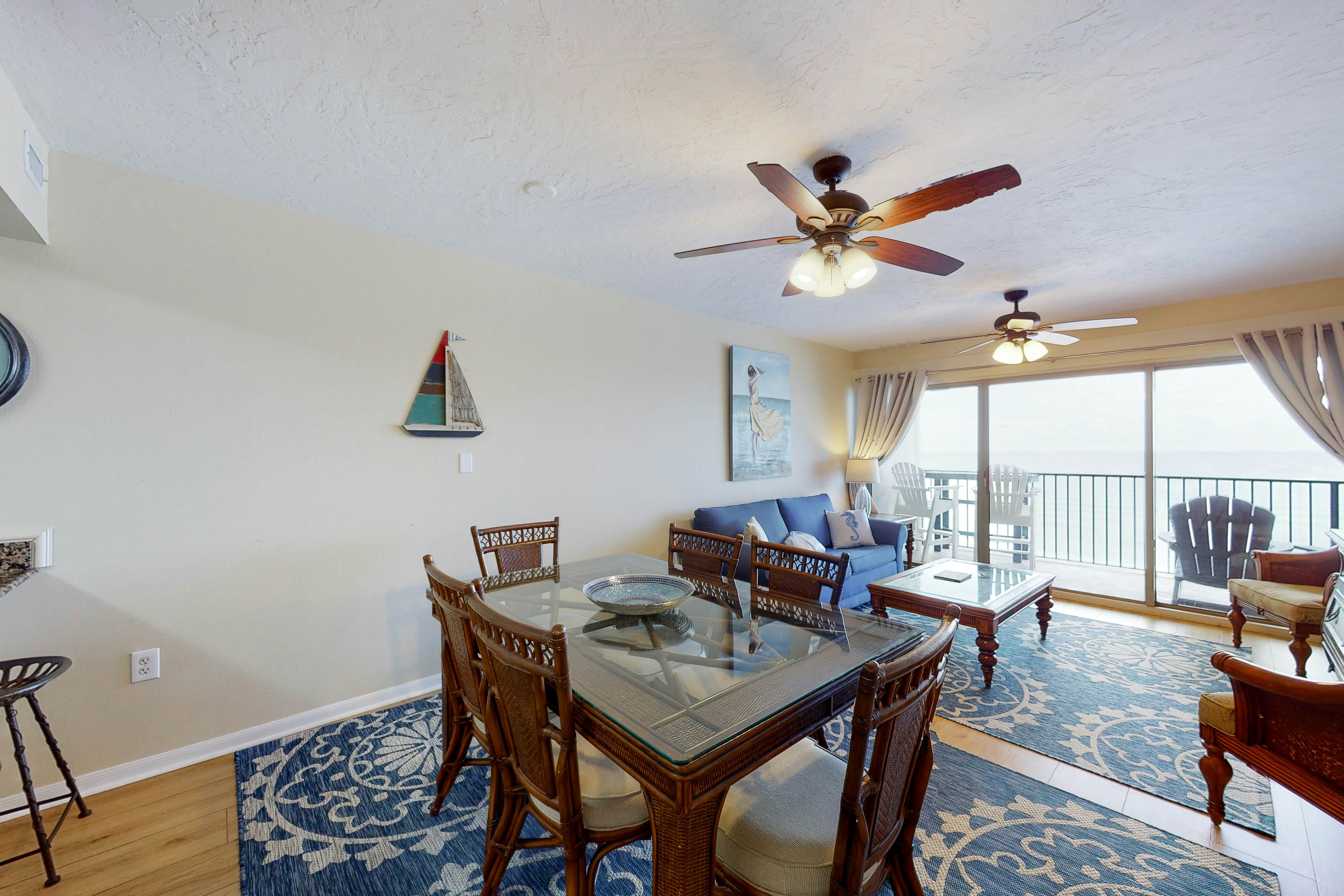 Emerald Towers West 5001