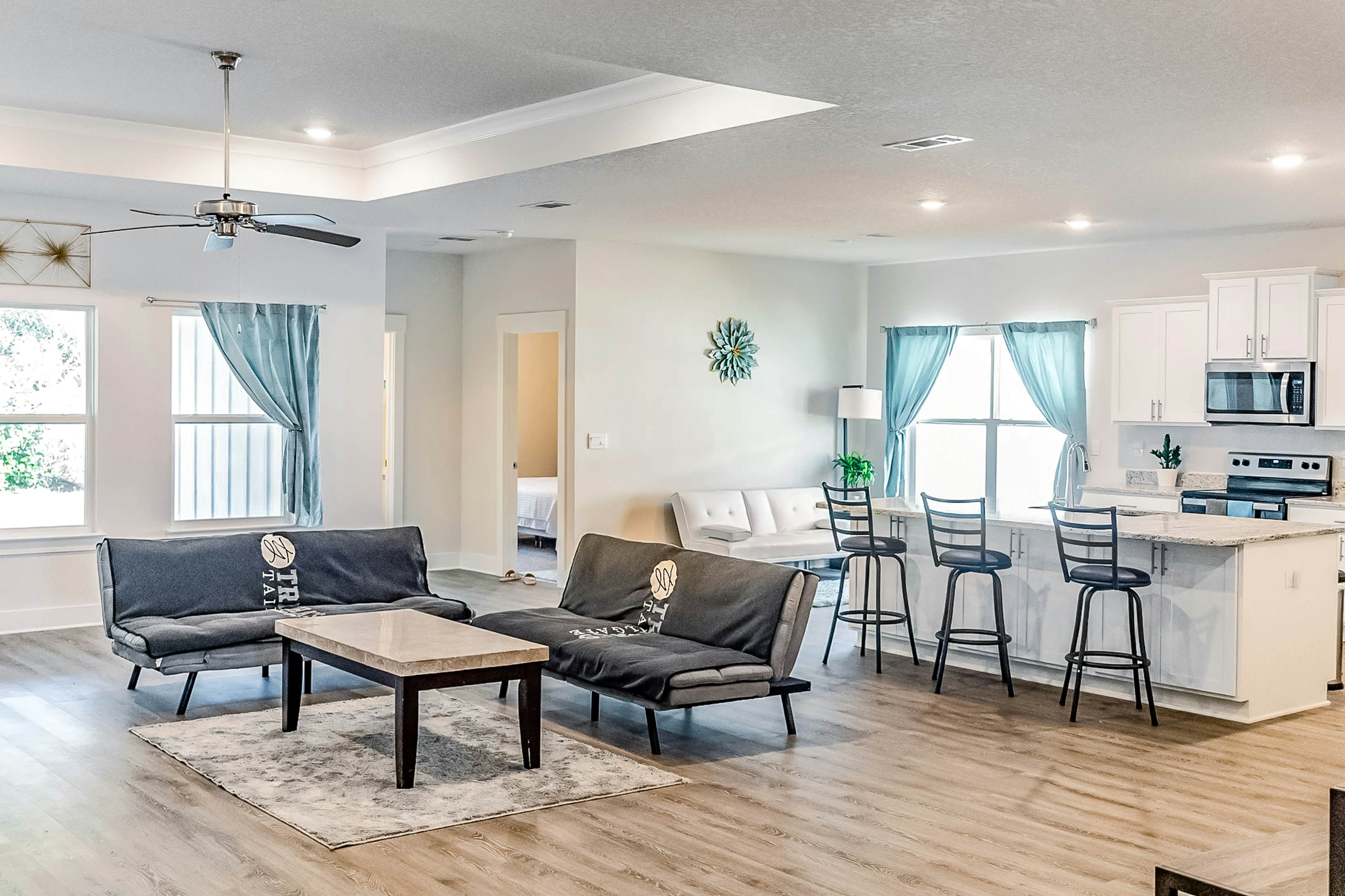 Gulf Breeze Vacation Rentals, Home Rentals Vacasa