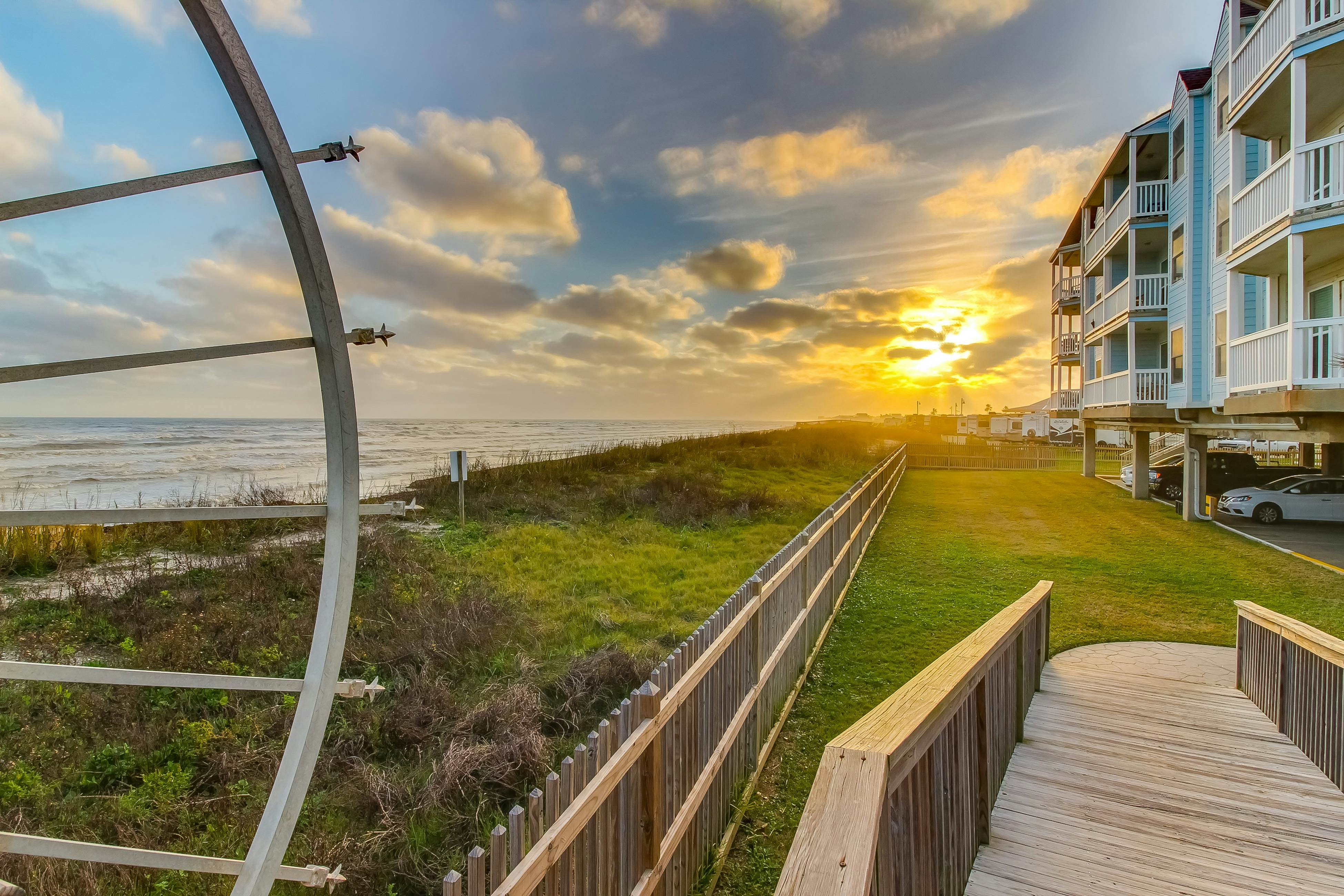 Seascape #2319 Beach Happy