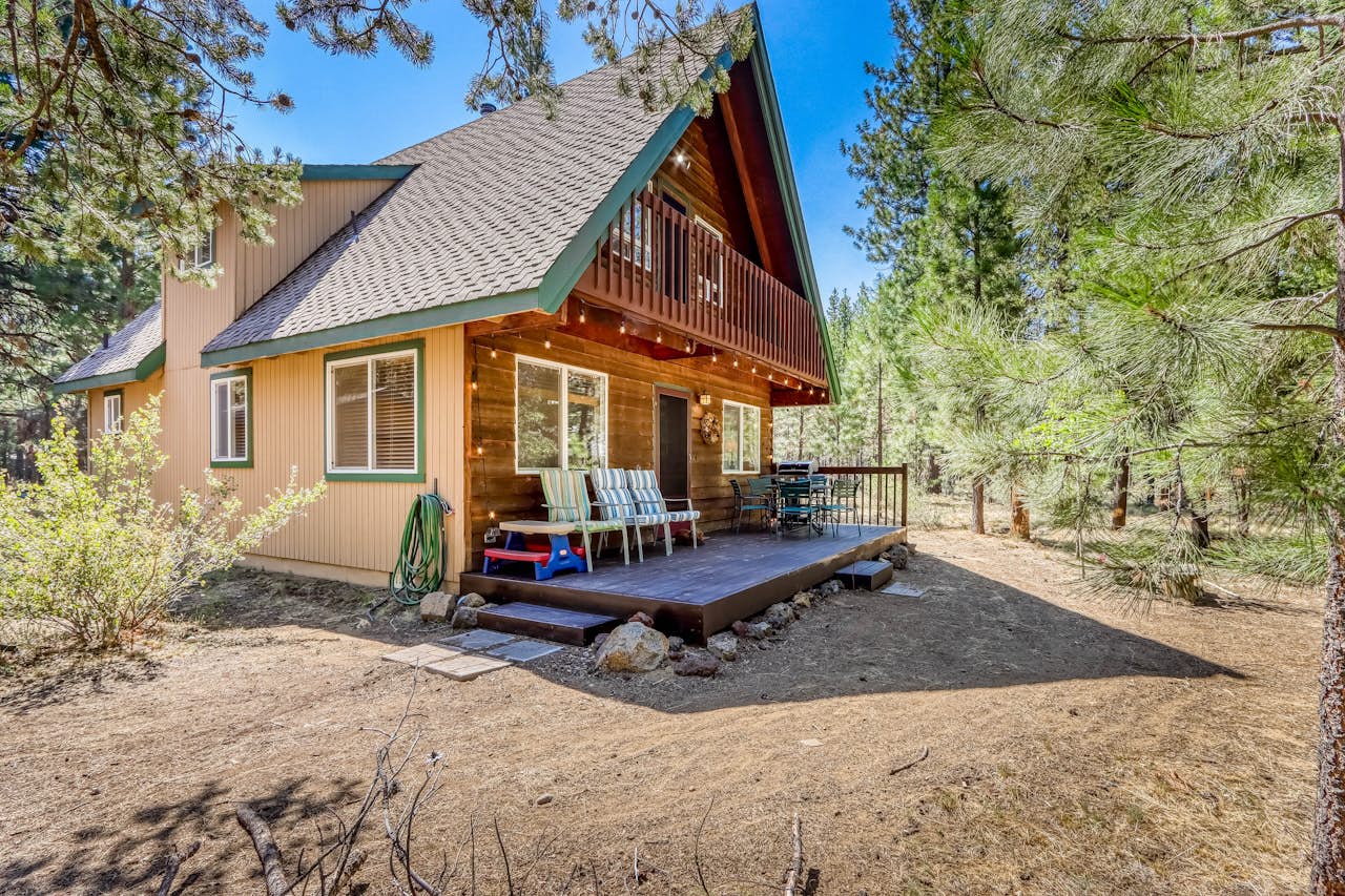 Deschutes House 3 BD Sunriver, OR Vacation Rental Vacasa