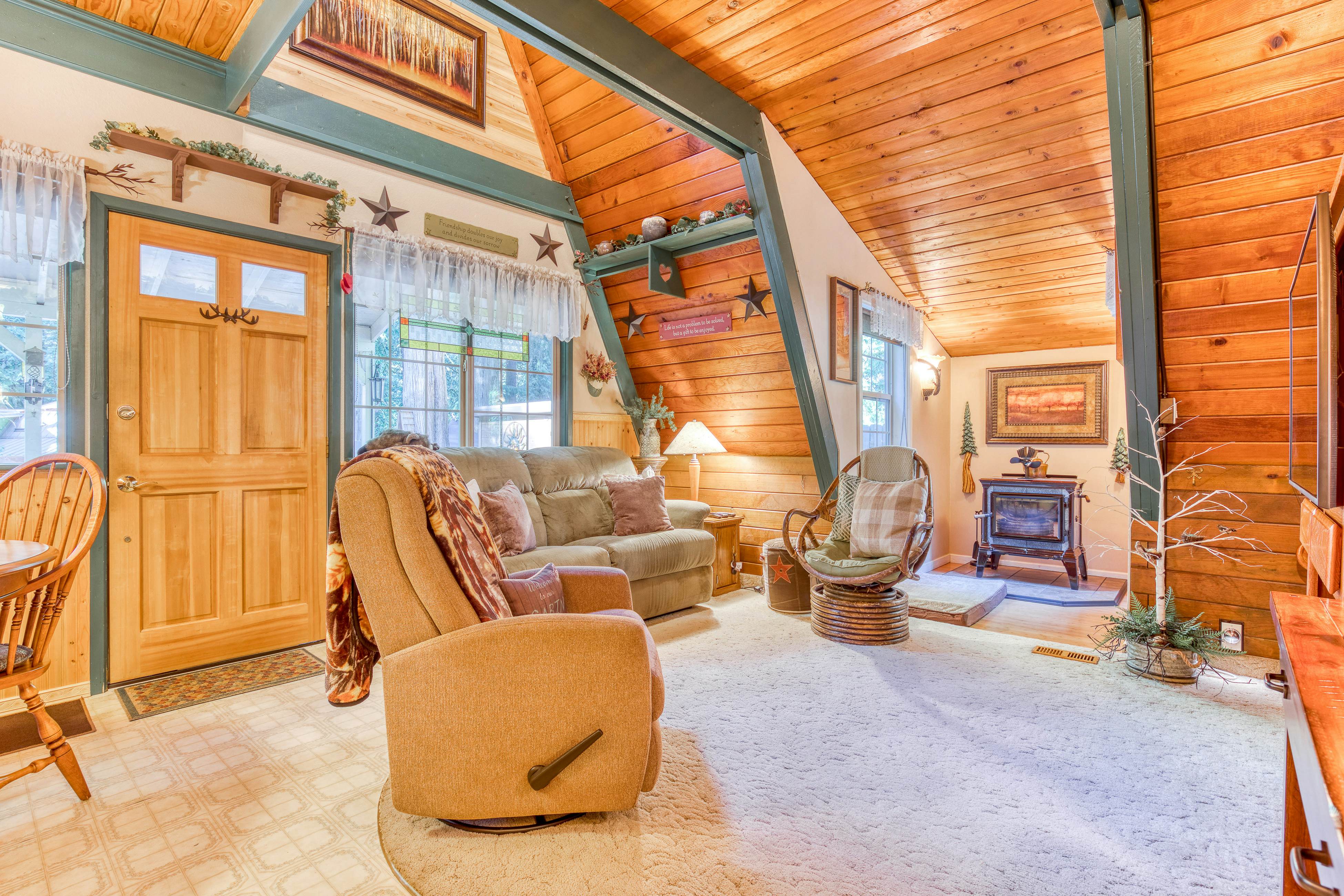 The getAway 1 BD Sandy, OR Vacation Rental Vacasa