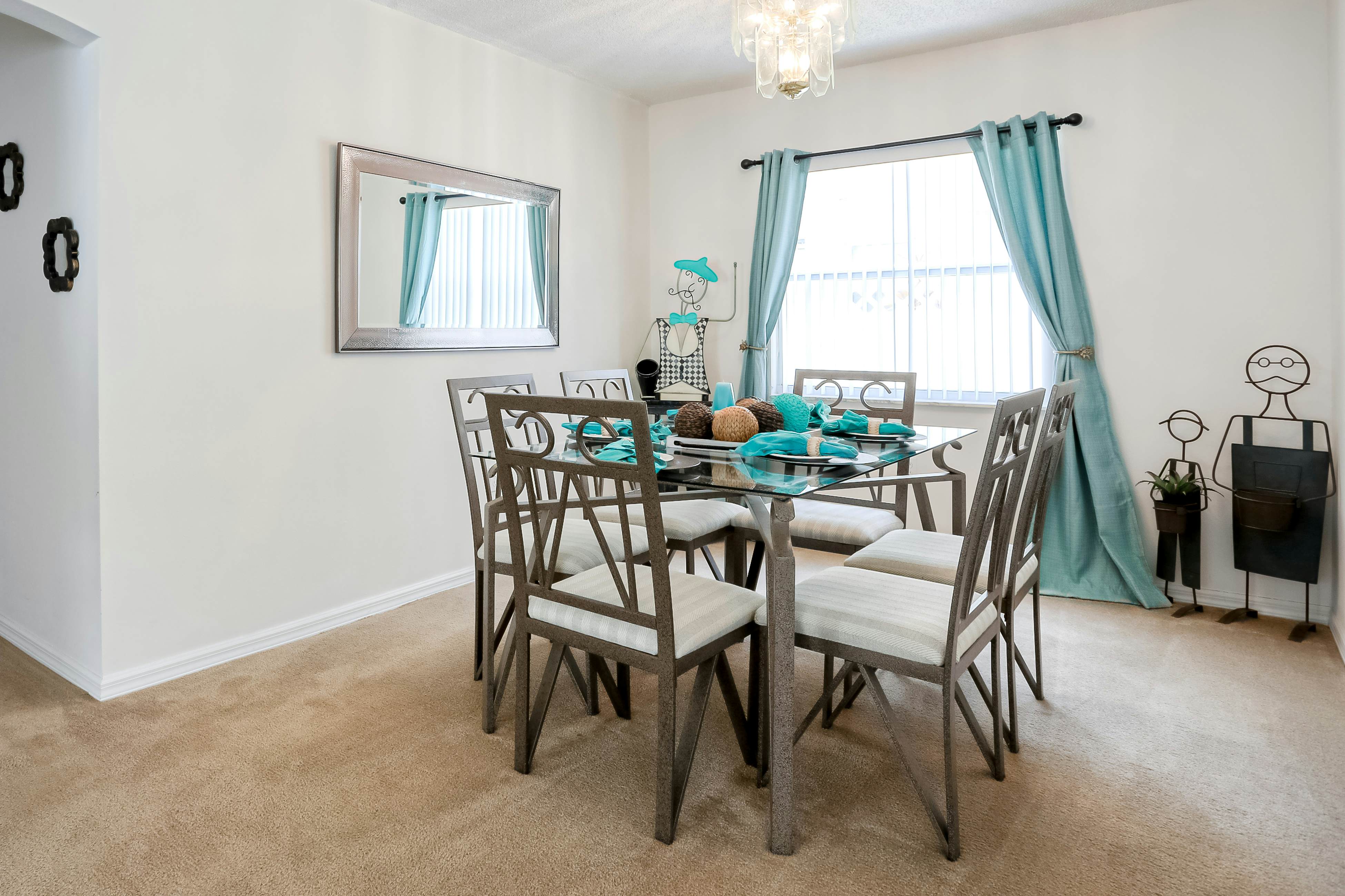 Bright and Cozy Escape - The Hamlets