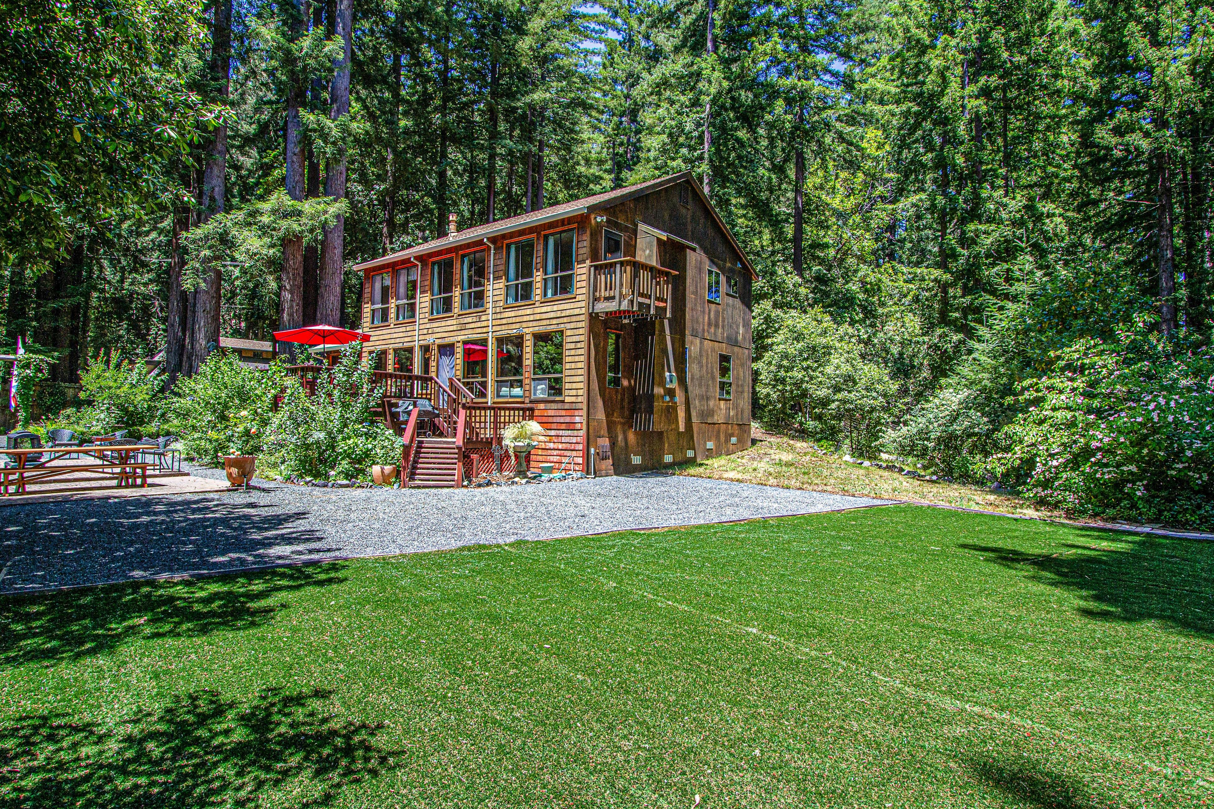 Sunrise Mountain Retreat