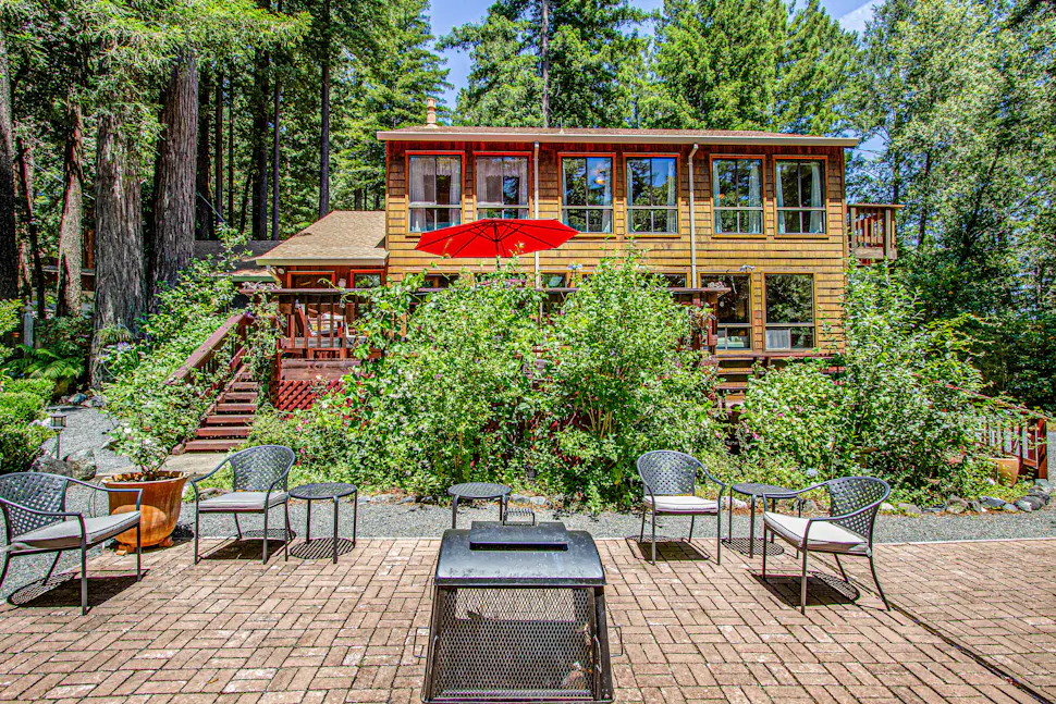 Sunrise Mountain Retreat 4 BD Cazadero, CA Vacation Rental Vacasa