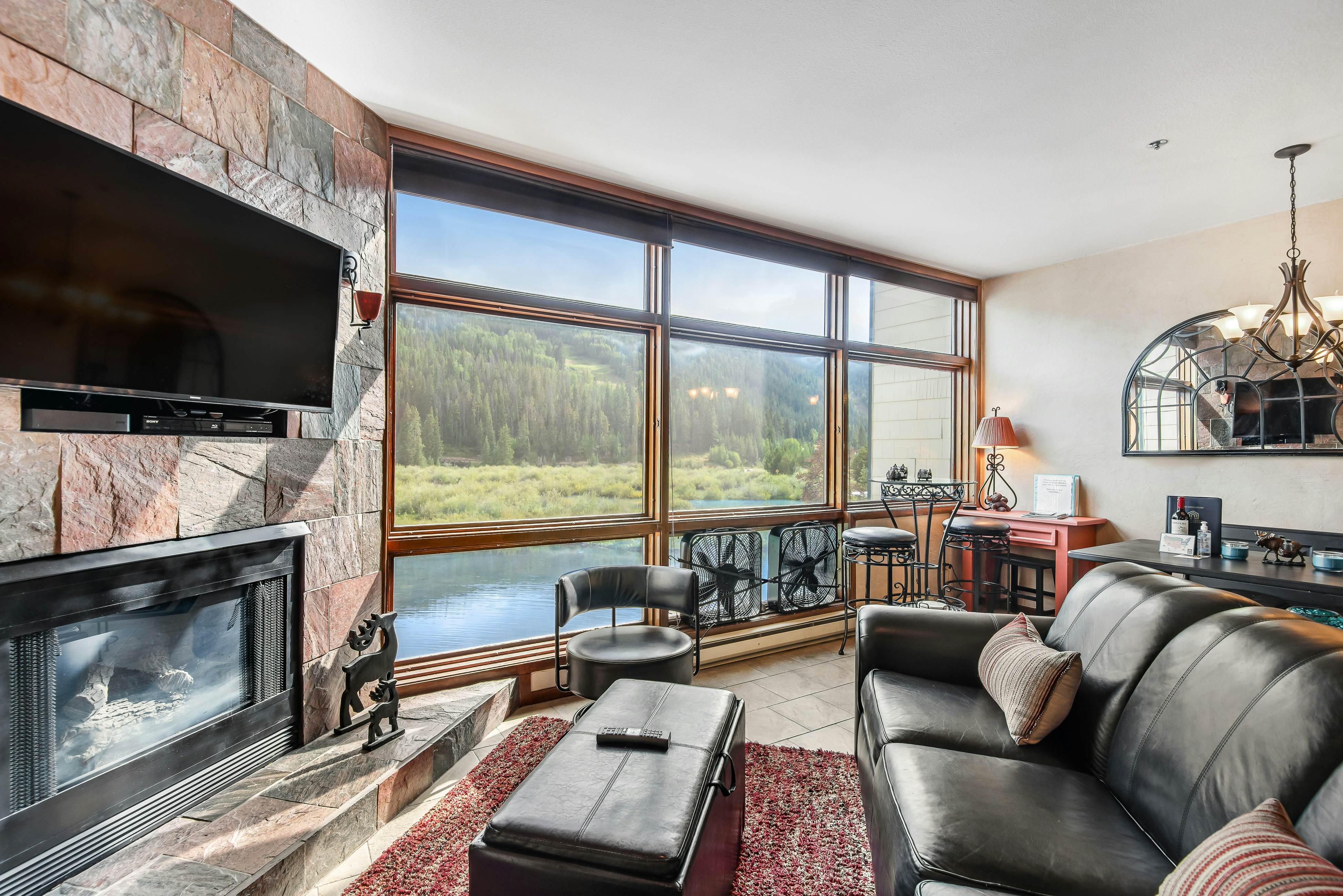 River Bank Lodge 2914