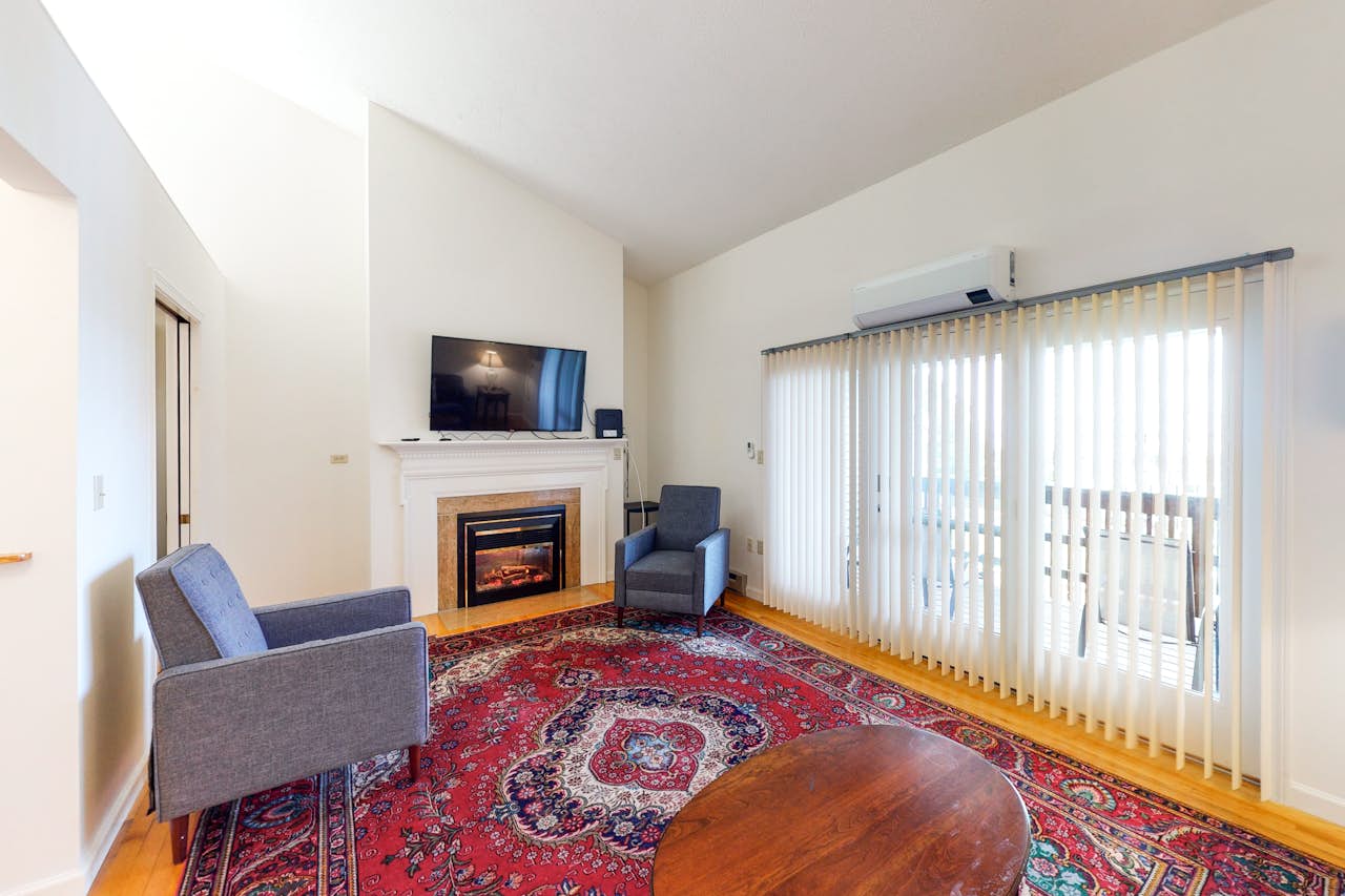 Birch Tree Lane Unit 314 2 BD Bar Harbor, ME Vacation Rental Vacasa