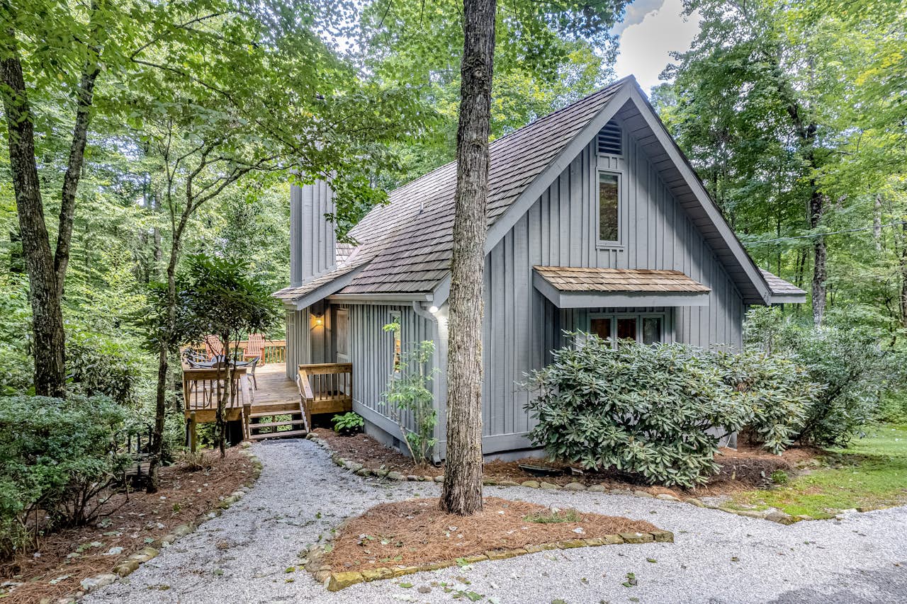 Laurel Grove 2 BD Cashiers, NC Vacation Rental Vacasa