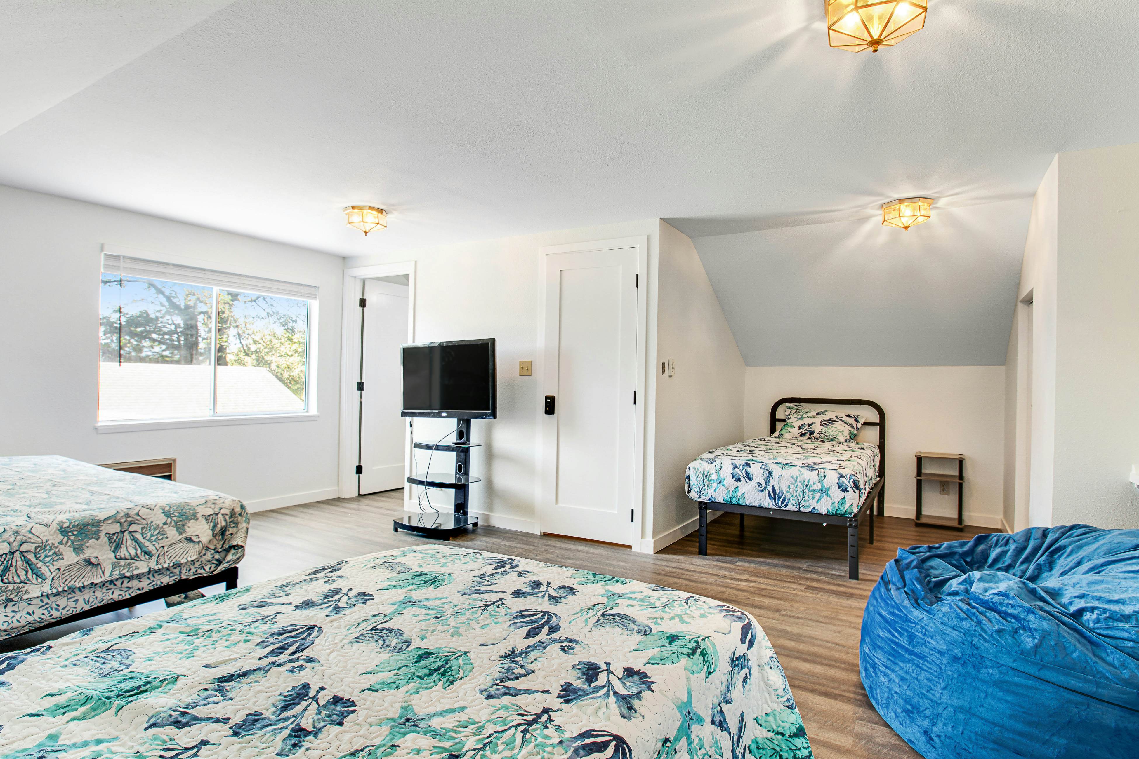 Rocky Point Garden 4 BD Bremerton, WA Vacation Rental Vacasa