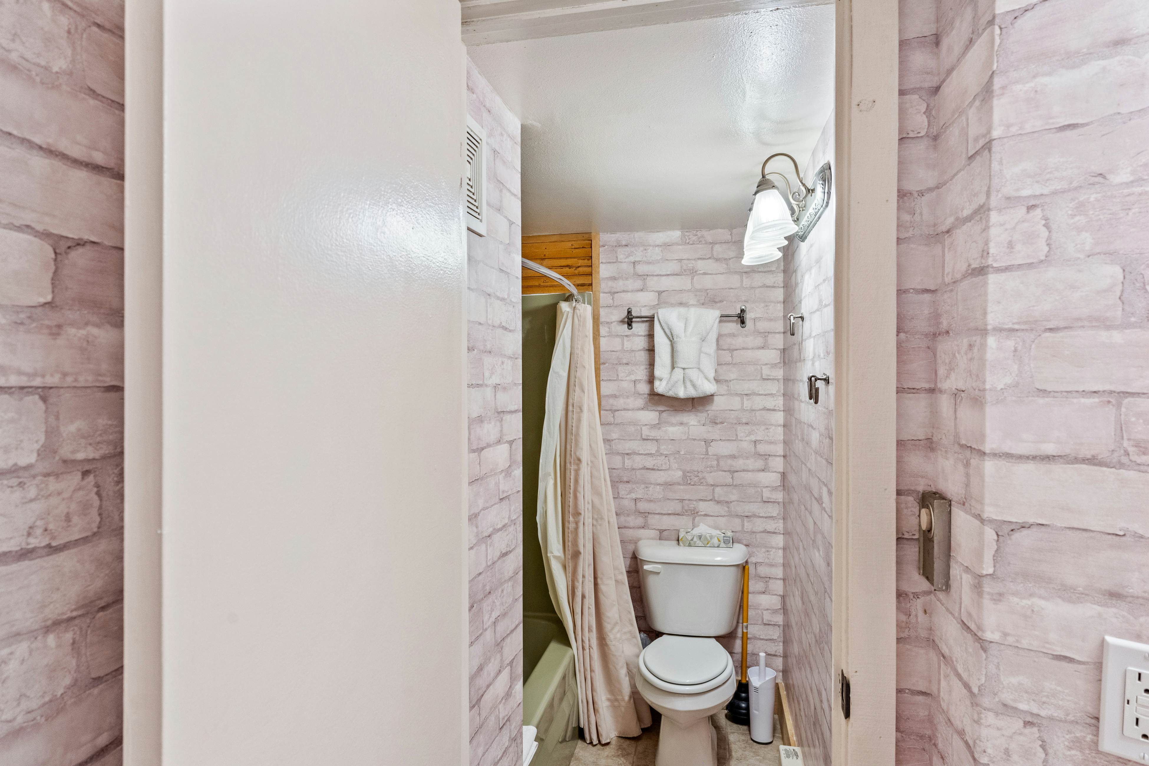 1920 Ski Time Square Drive #114