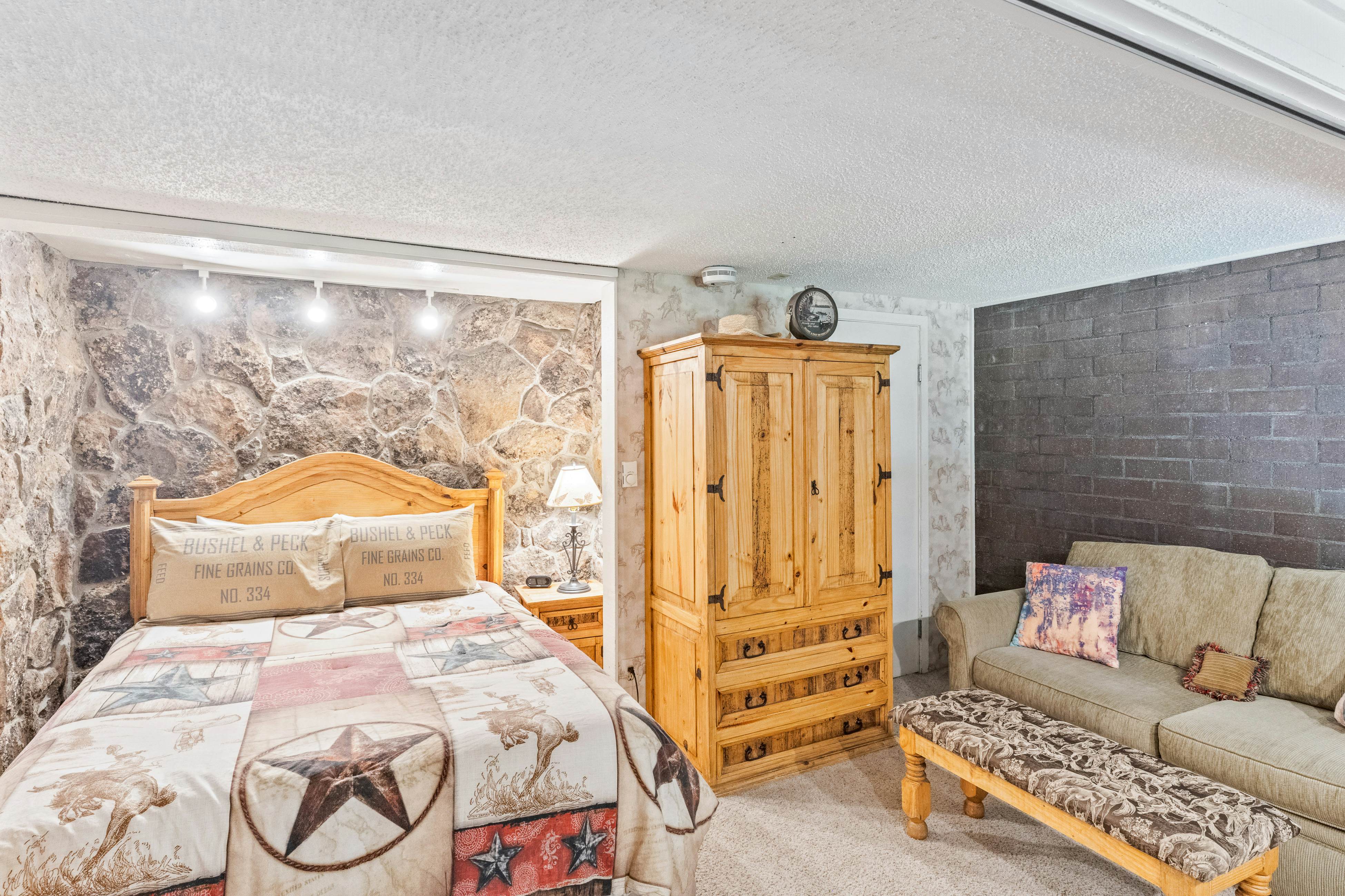 1920 Ski Time Square Drive #114