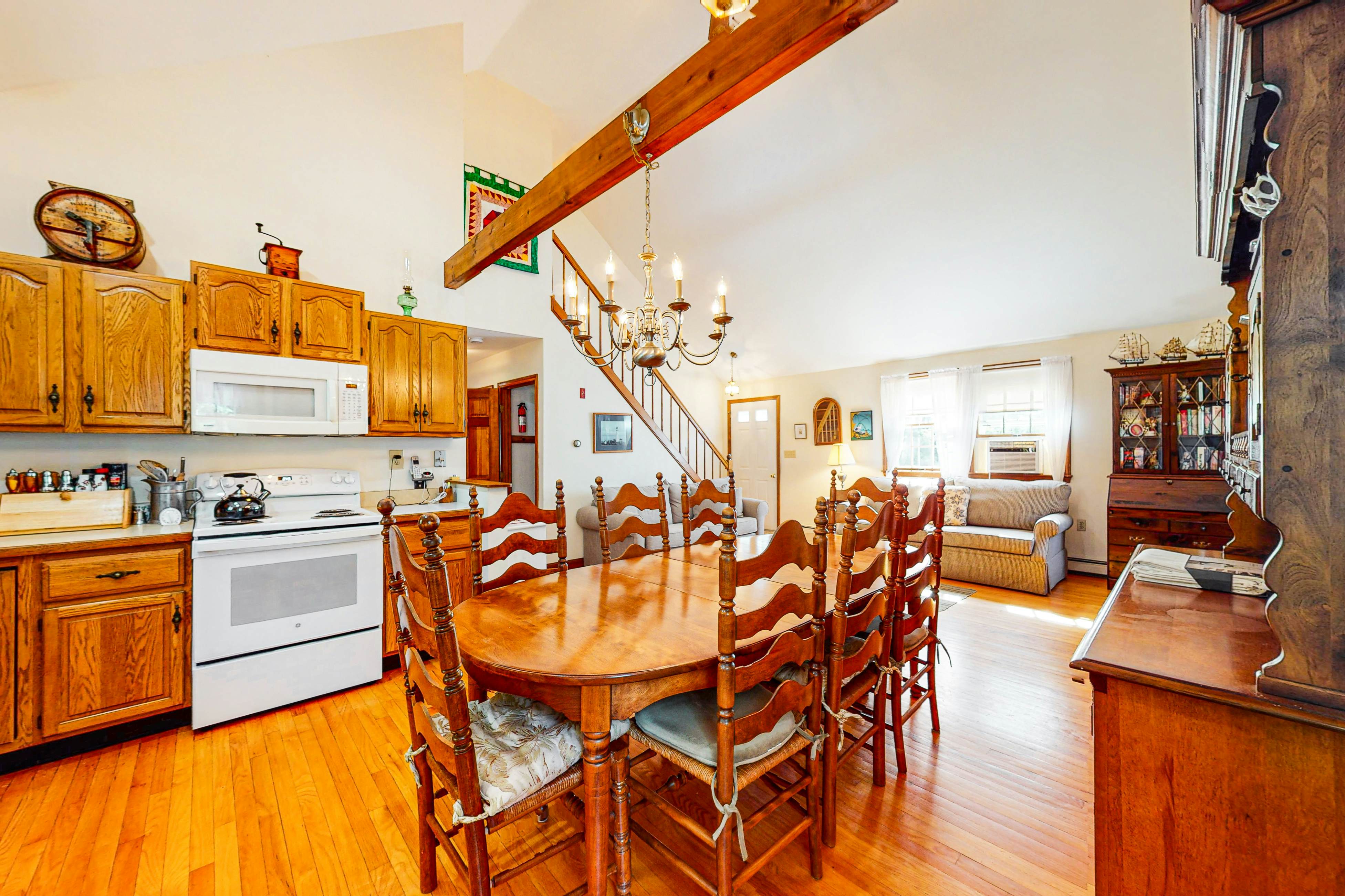 Haven Cottage 4 BD Brewster, MA Vacation Rental Vacasa