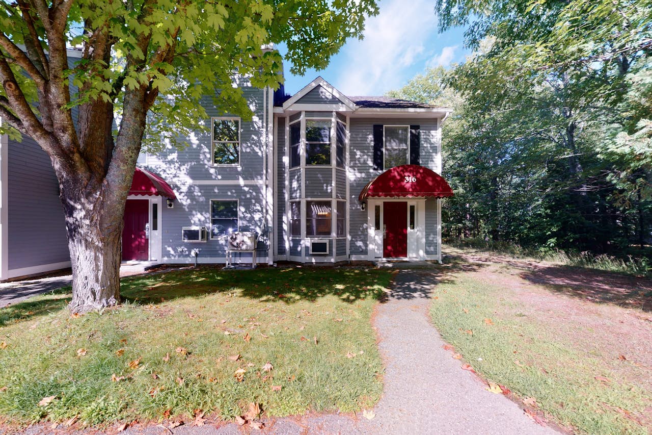 Birch Tree Lane Unit 316 2 BD Bar Harbor, ME Vacation Rental Vacasa