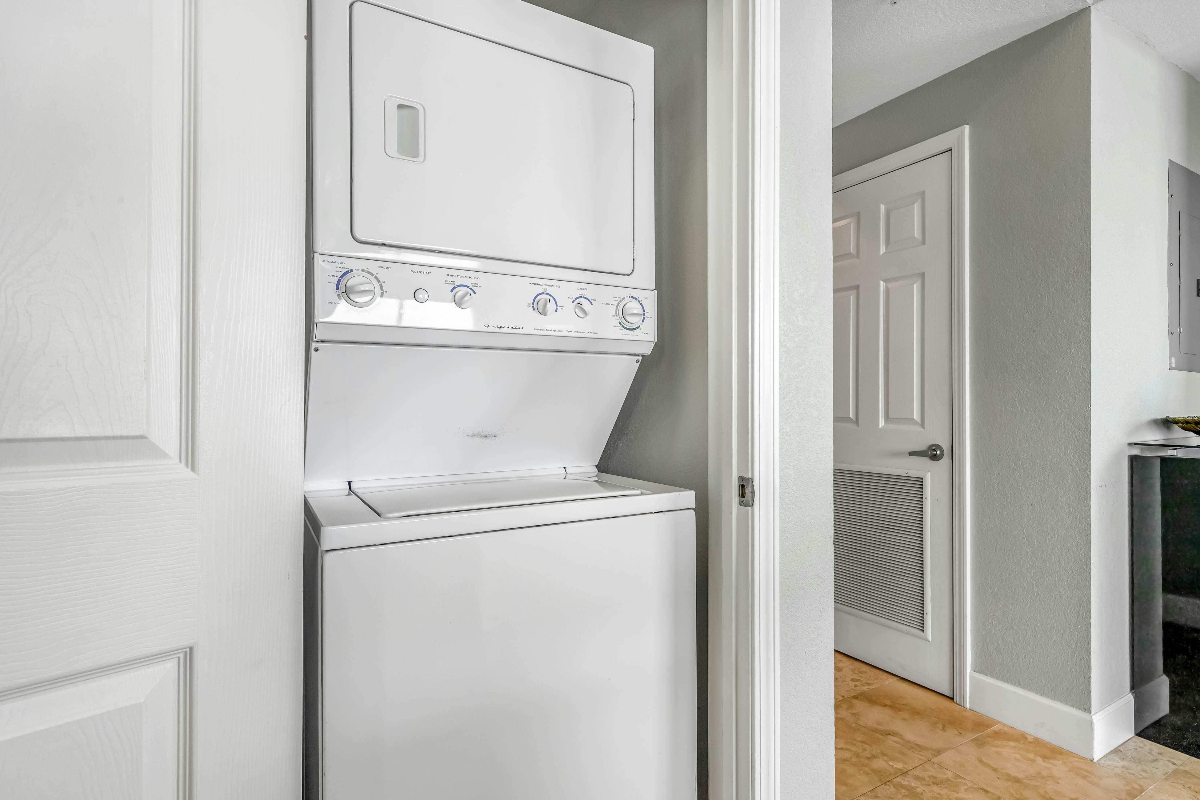 Tidewater Beach Resort 2800