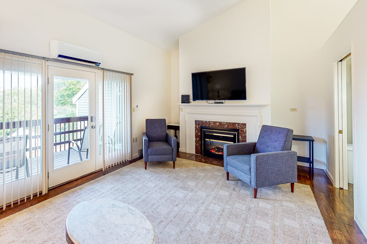 Birch Tree Lane Unit 313 2 BD Bar Harbor, ME Vacation Rental Vacasa