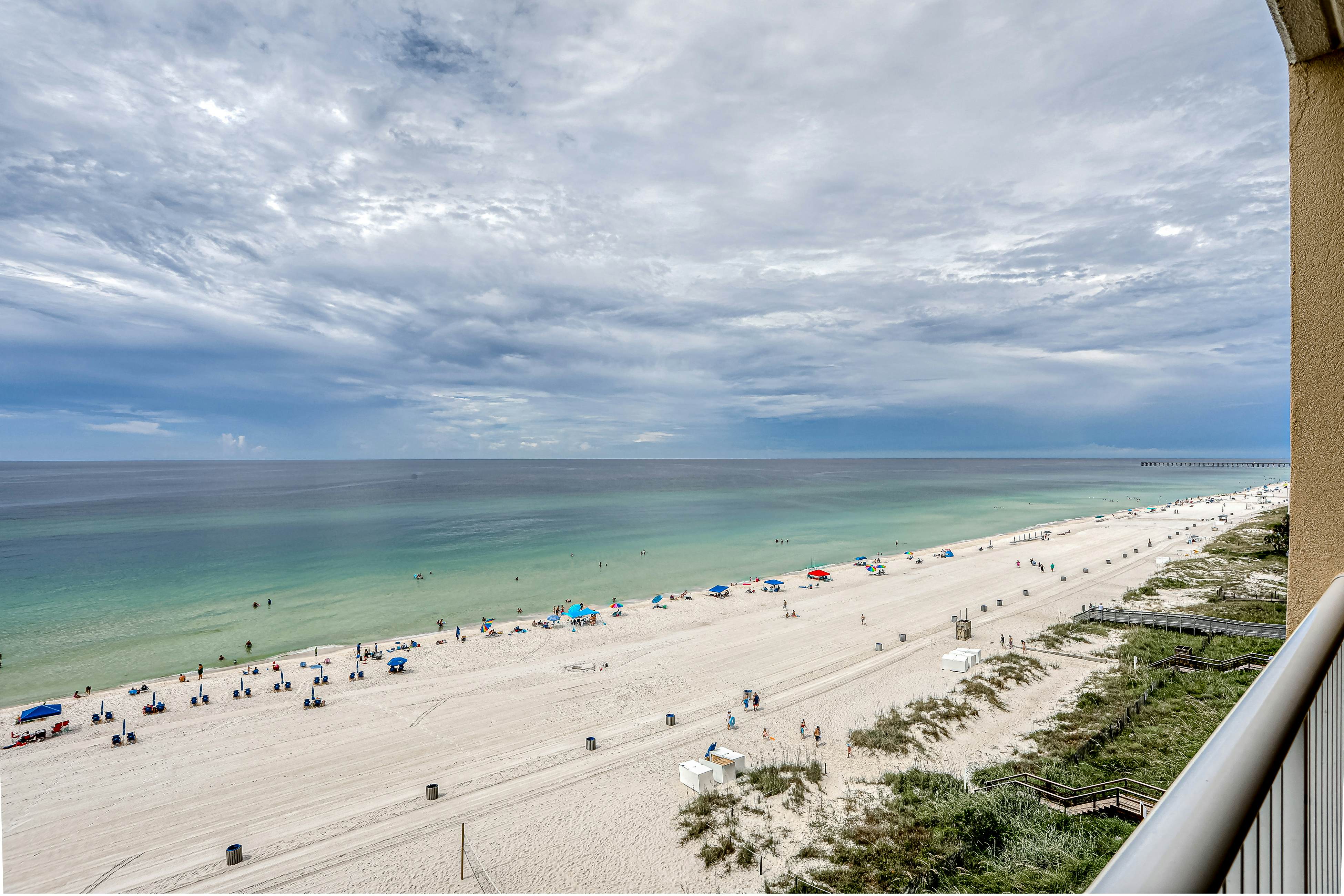 Majestic Beach Resort Tower 1-711