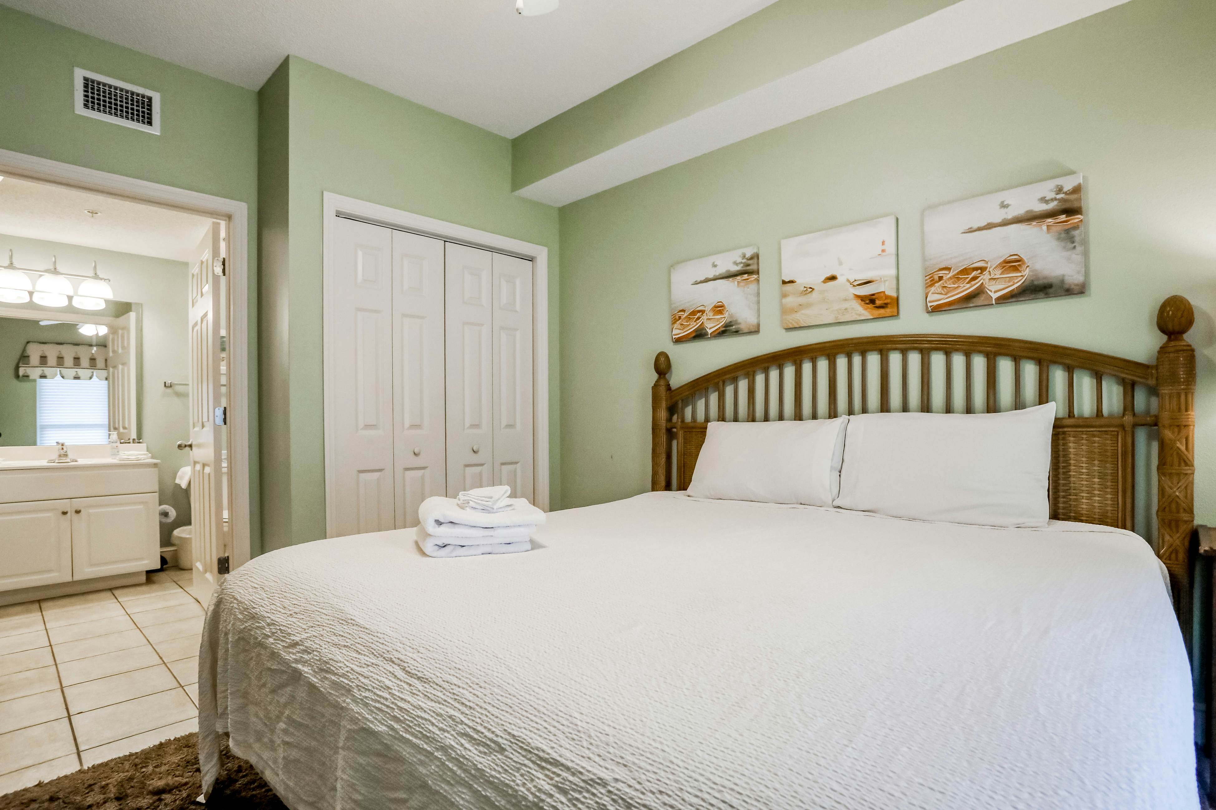 Majestic Beach Resort Tower 1-711