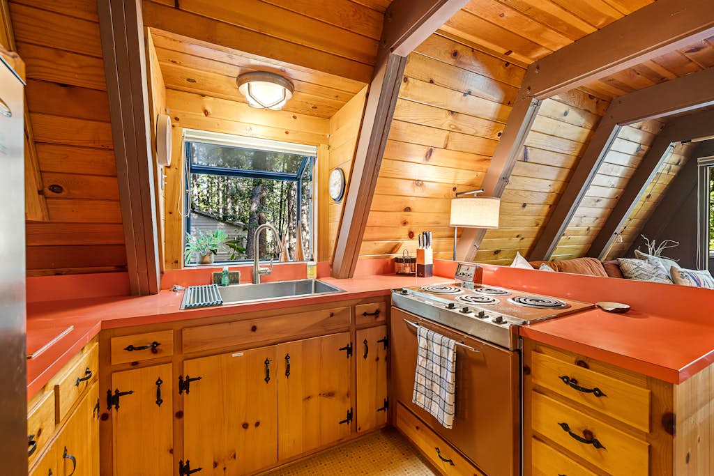Heavenly Daze | 3 Bed Arnold, CA Cabin | Vacasa