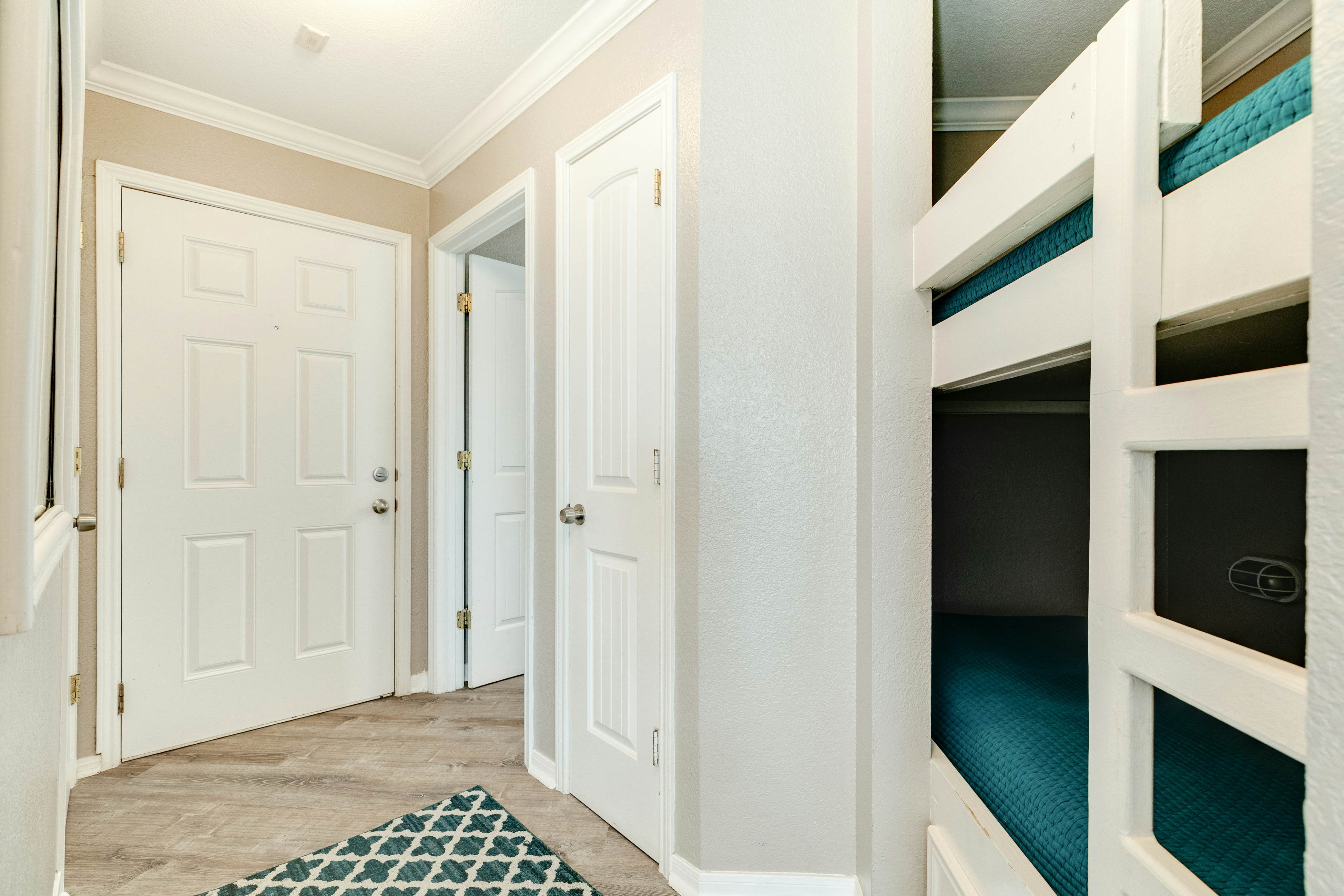 Seascape #2319 Beach Happy