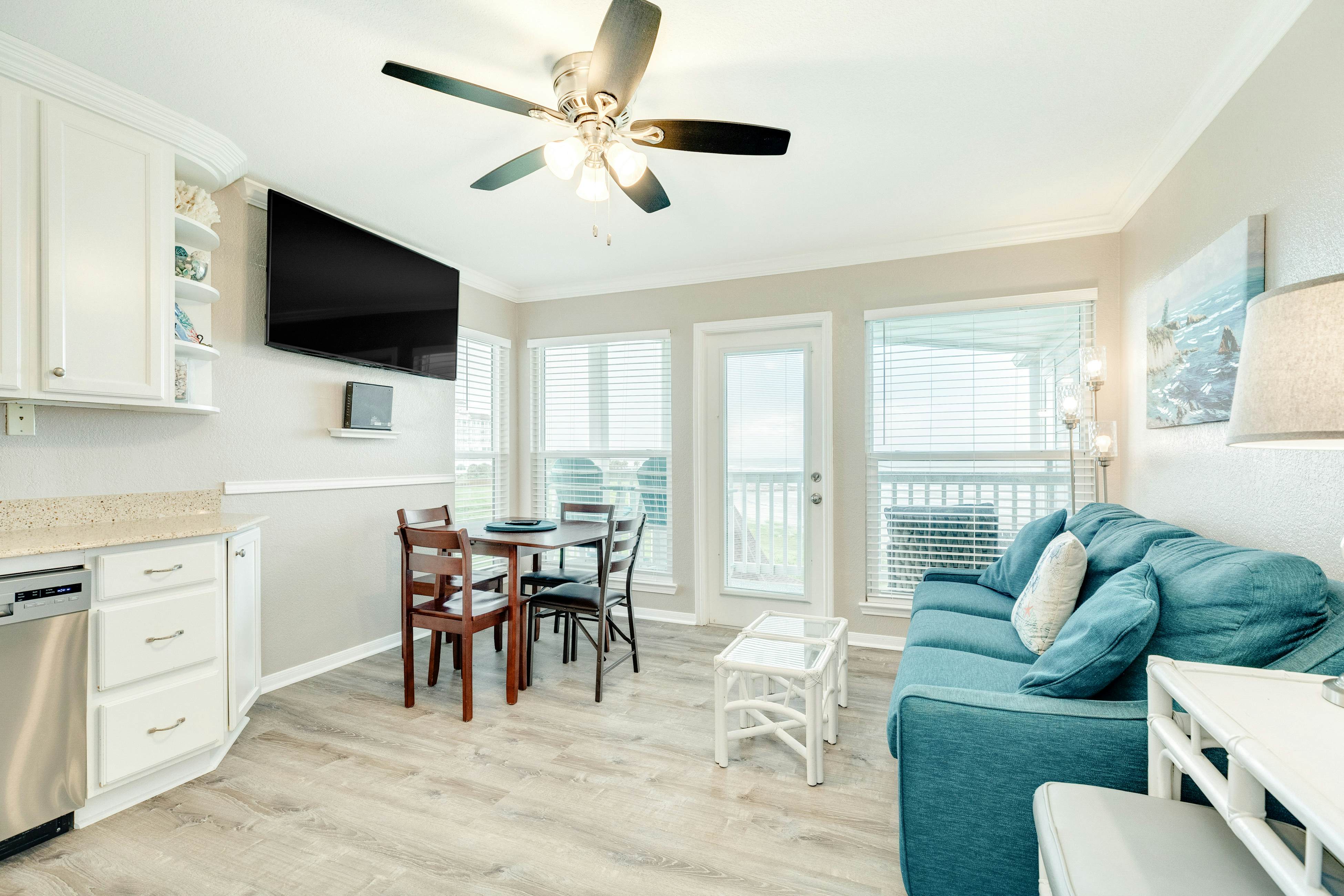 Seascape #2319 Beach Happy