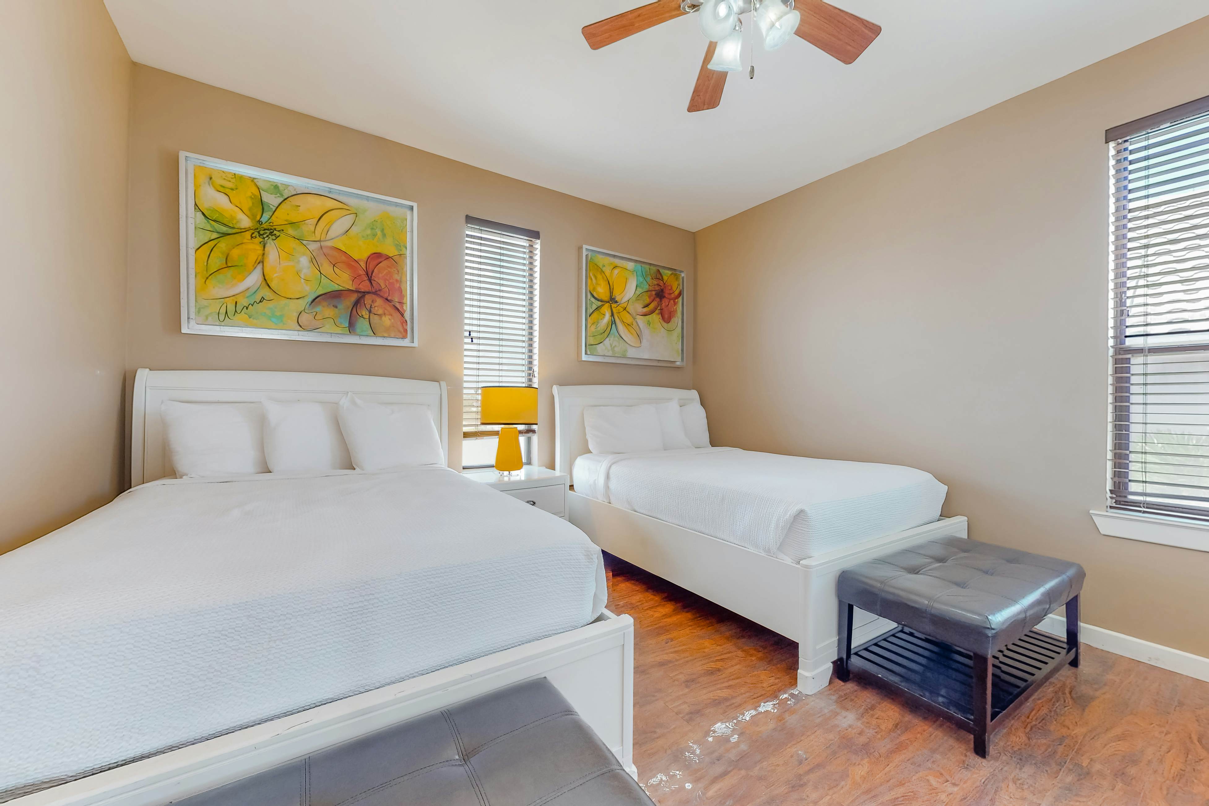 Harbor Island Beach House #1533