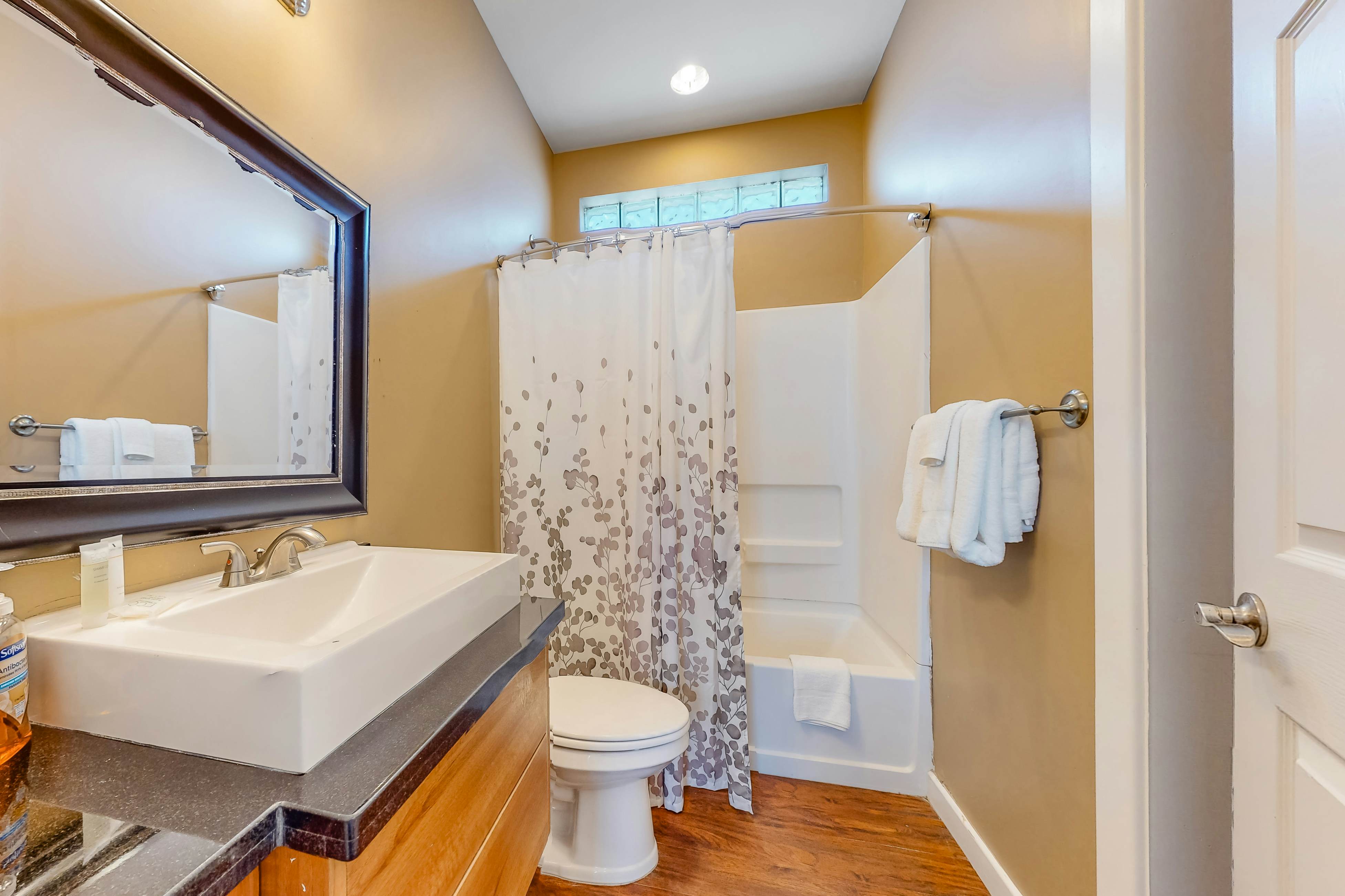 Harbor Island Beach House #1533