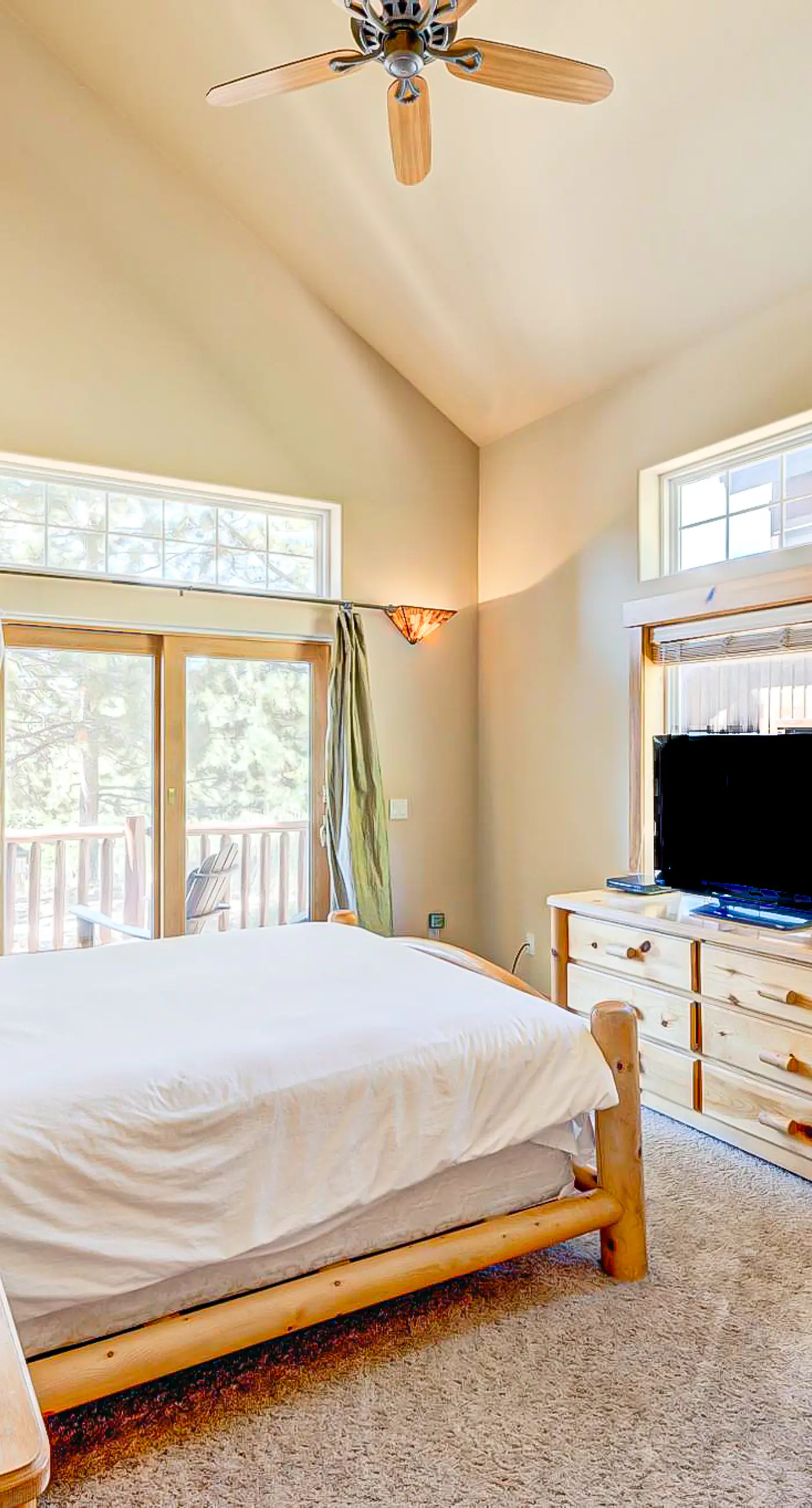 Stockholm Mountain Retreat