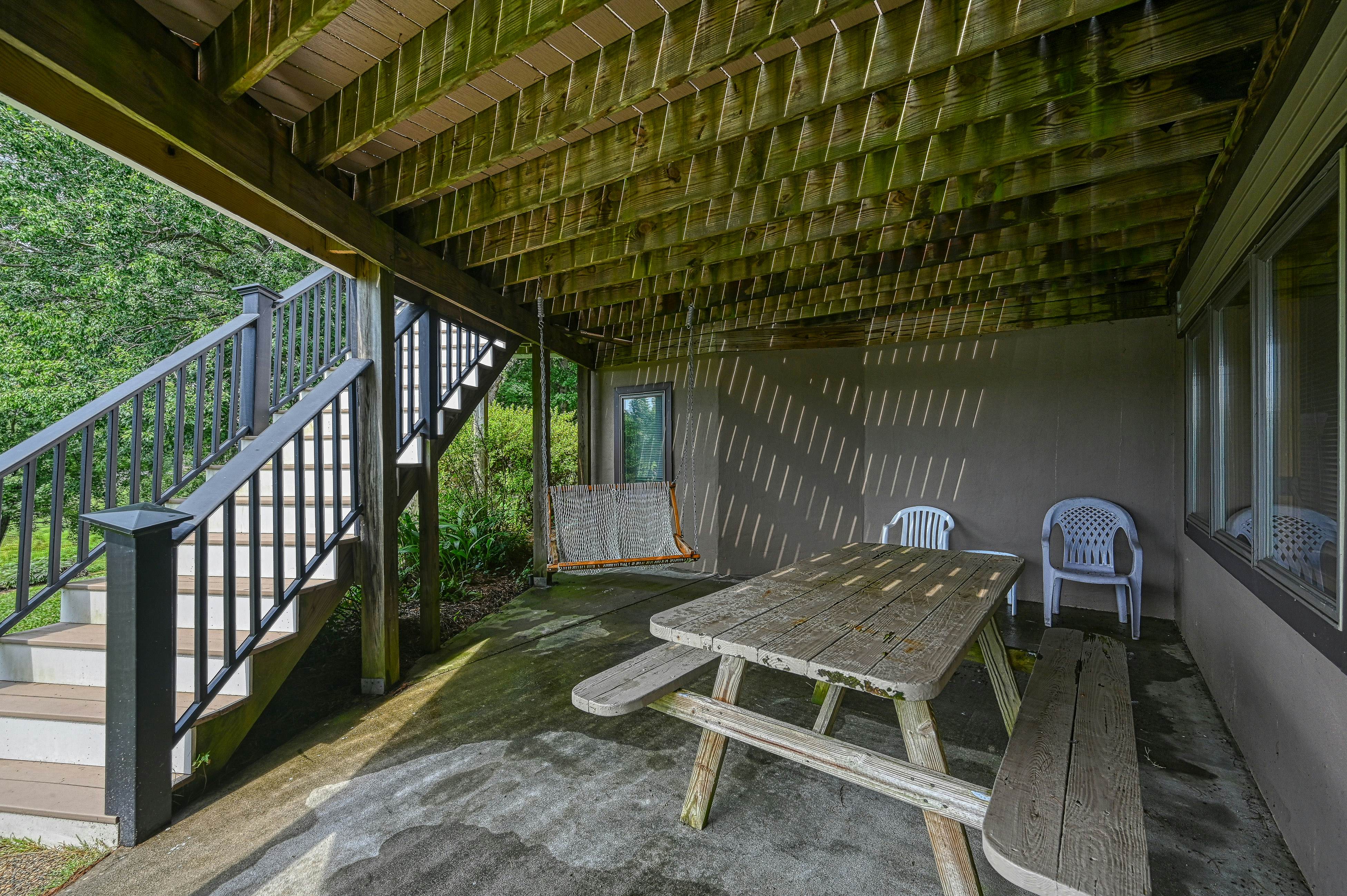 Flying Moose Lodge at Lake Anna