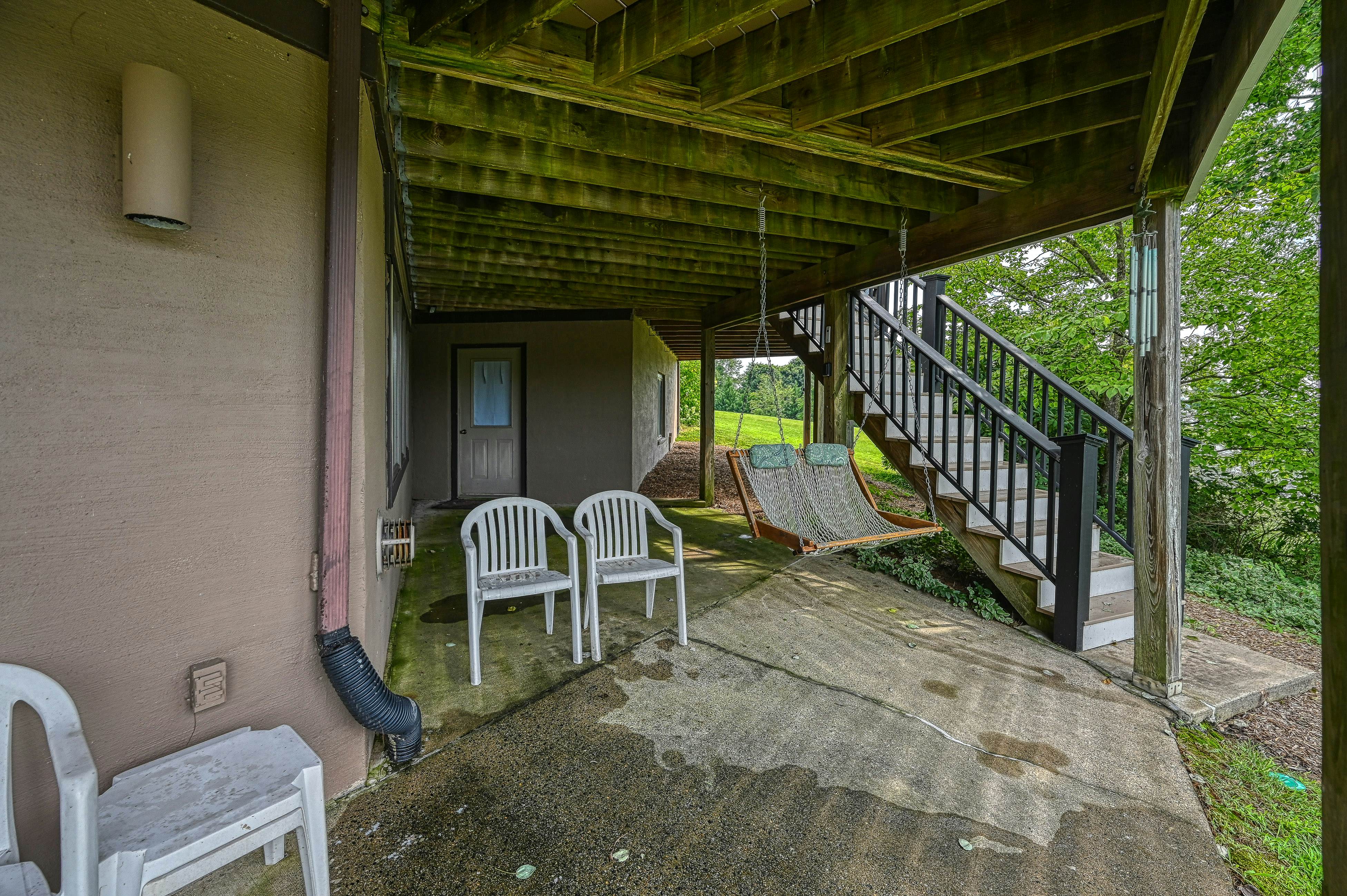 Flying Moose Lodge at Lake Anna