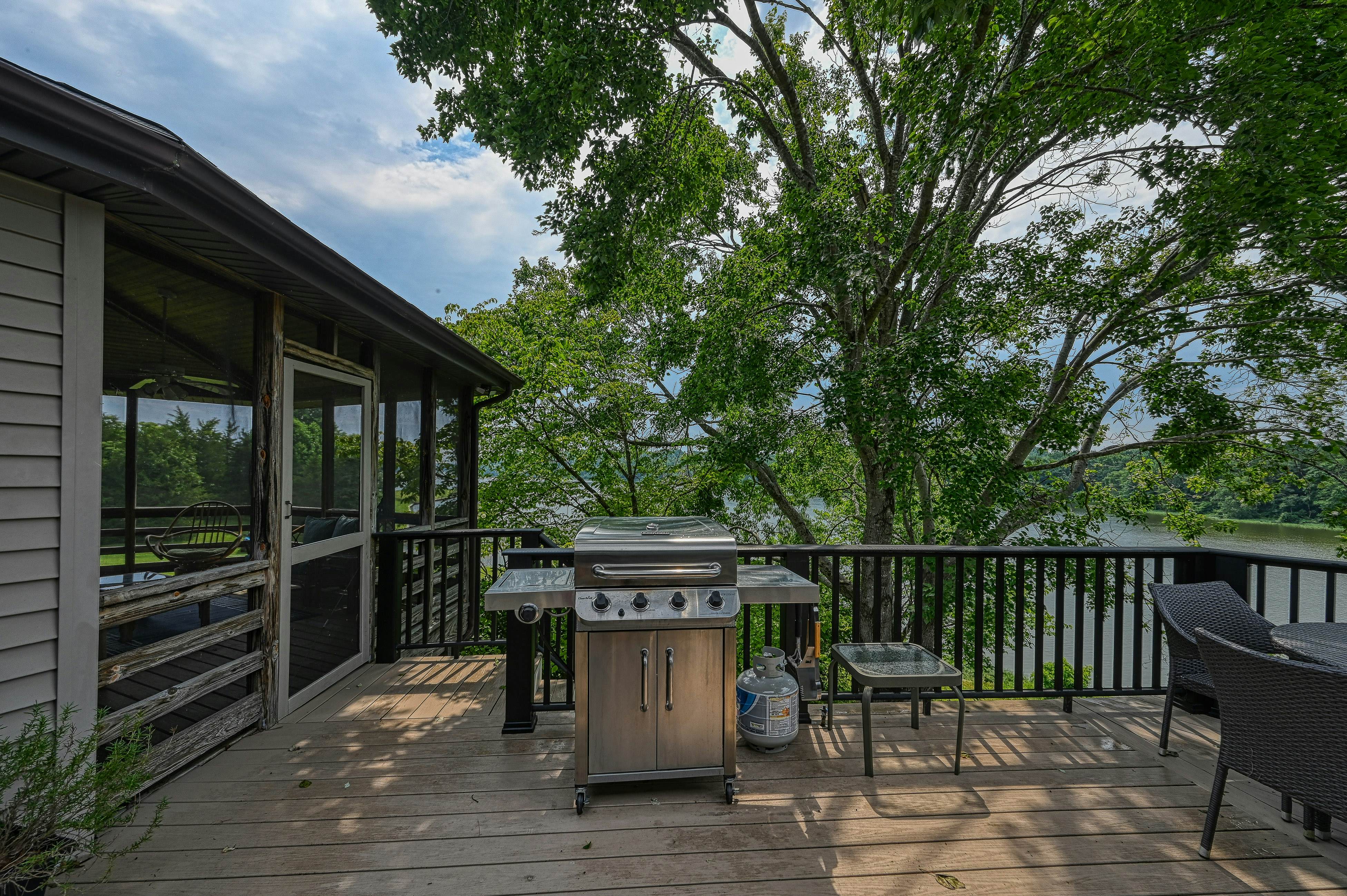 Flying Moose Lodge at Lake Anna