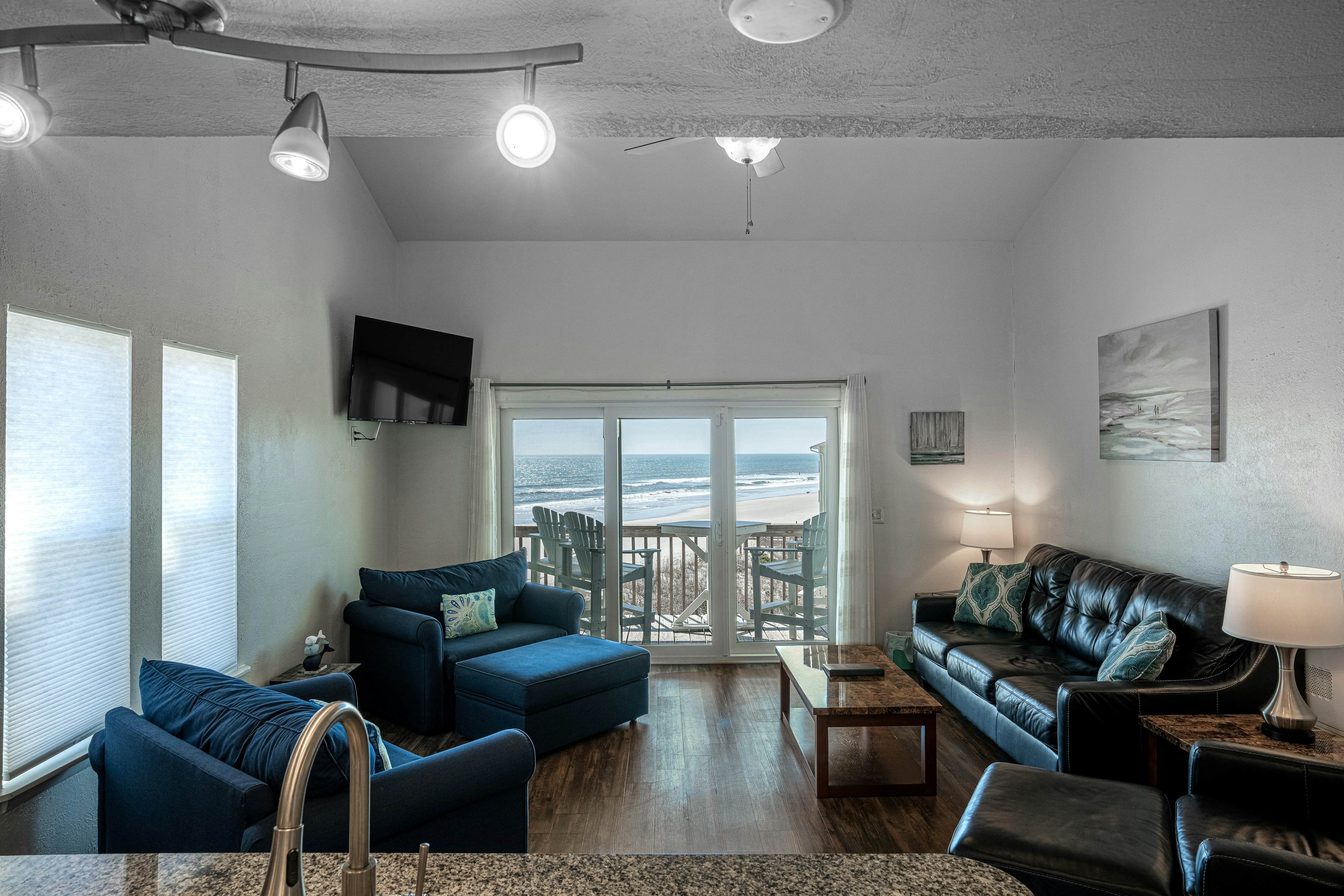 Surf Condos Rentals, Surf City Rentals Vacasa