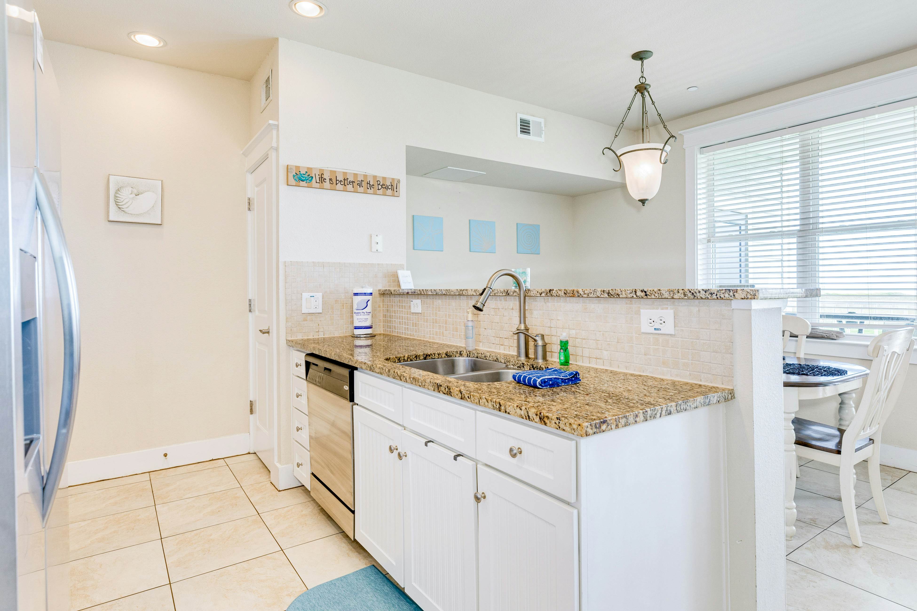 Pointe West Resort - OceanScape