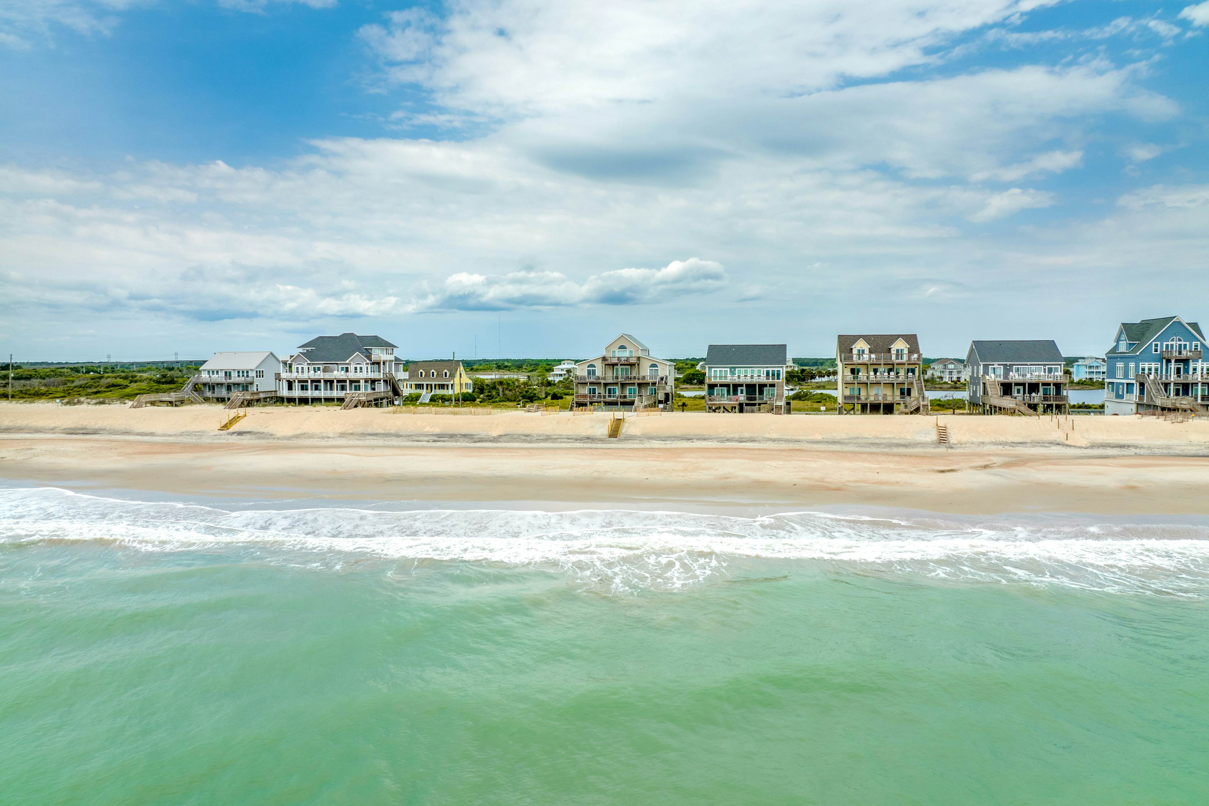 Sunny Delight | 6 BD North Topsail Beach, NC Vacation Rental | Vacasa