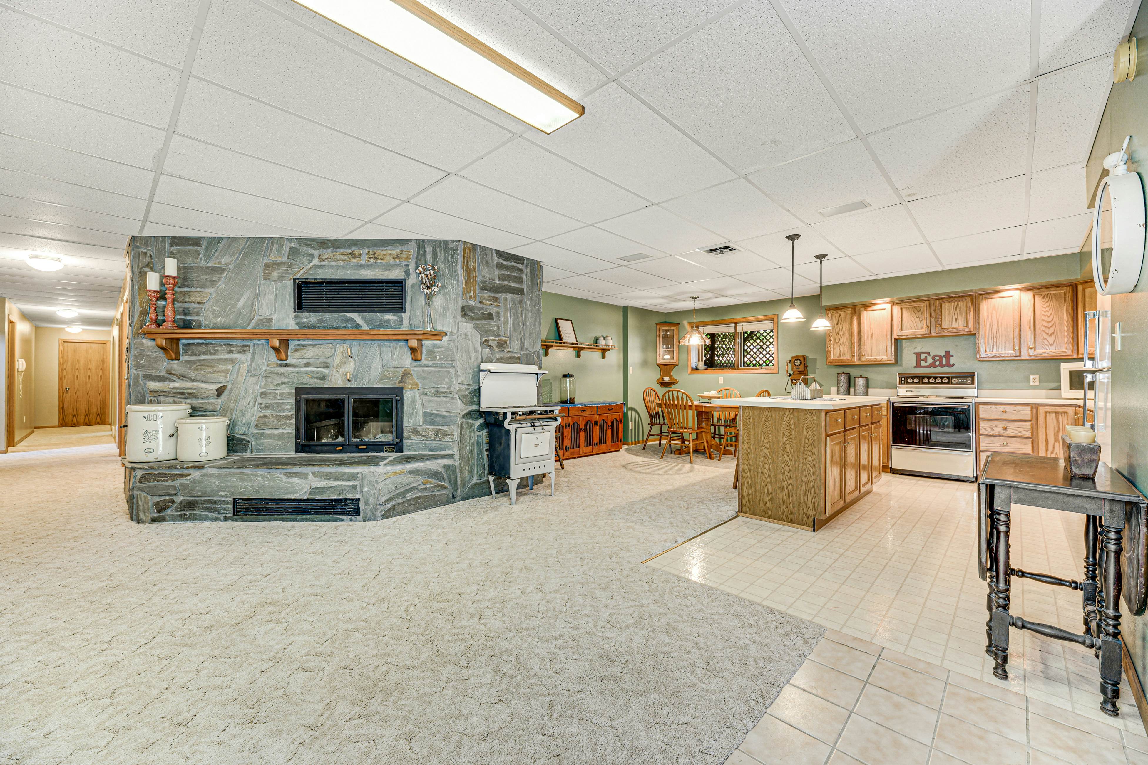 Crooked Canyon Lodge