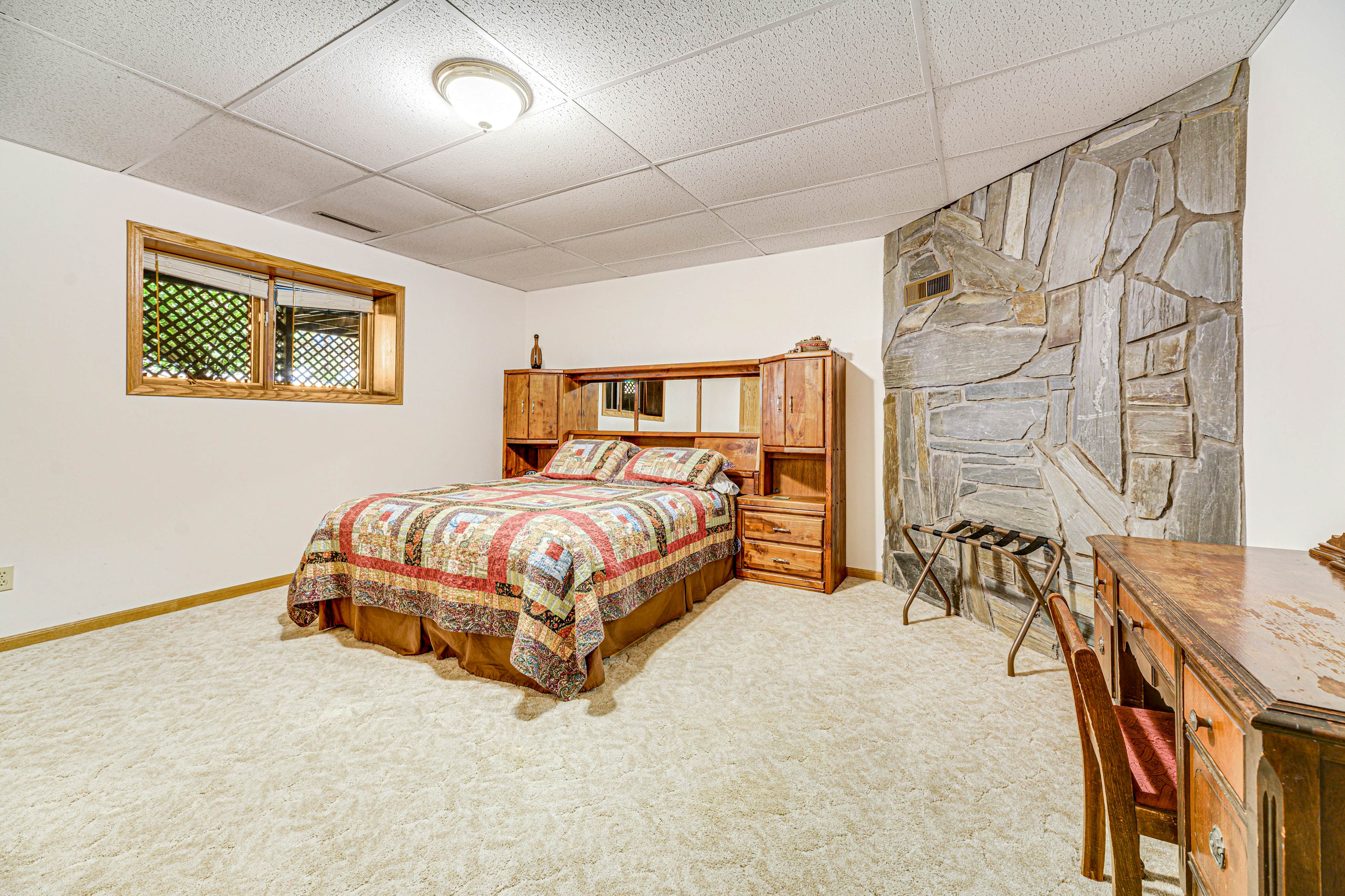 Crooked Canyon Lodge