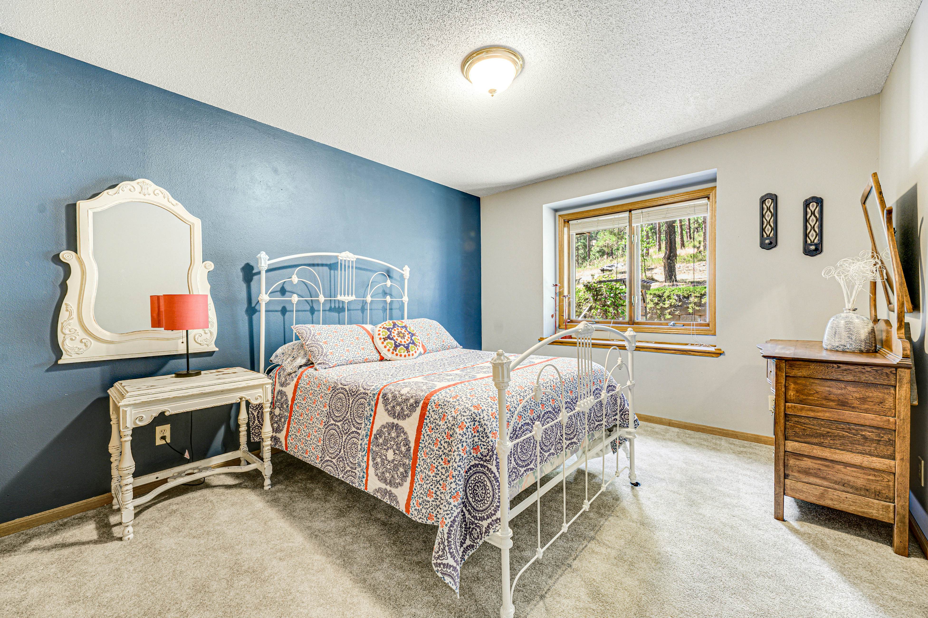 Crooked Canyon Lodge