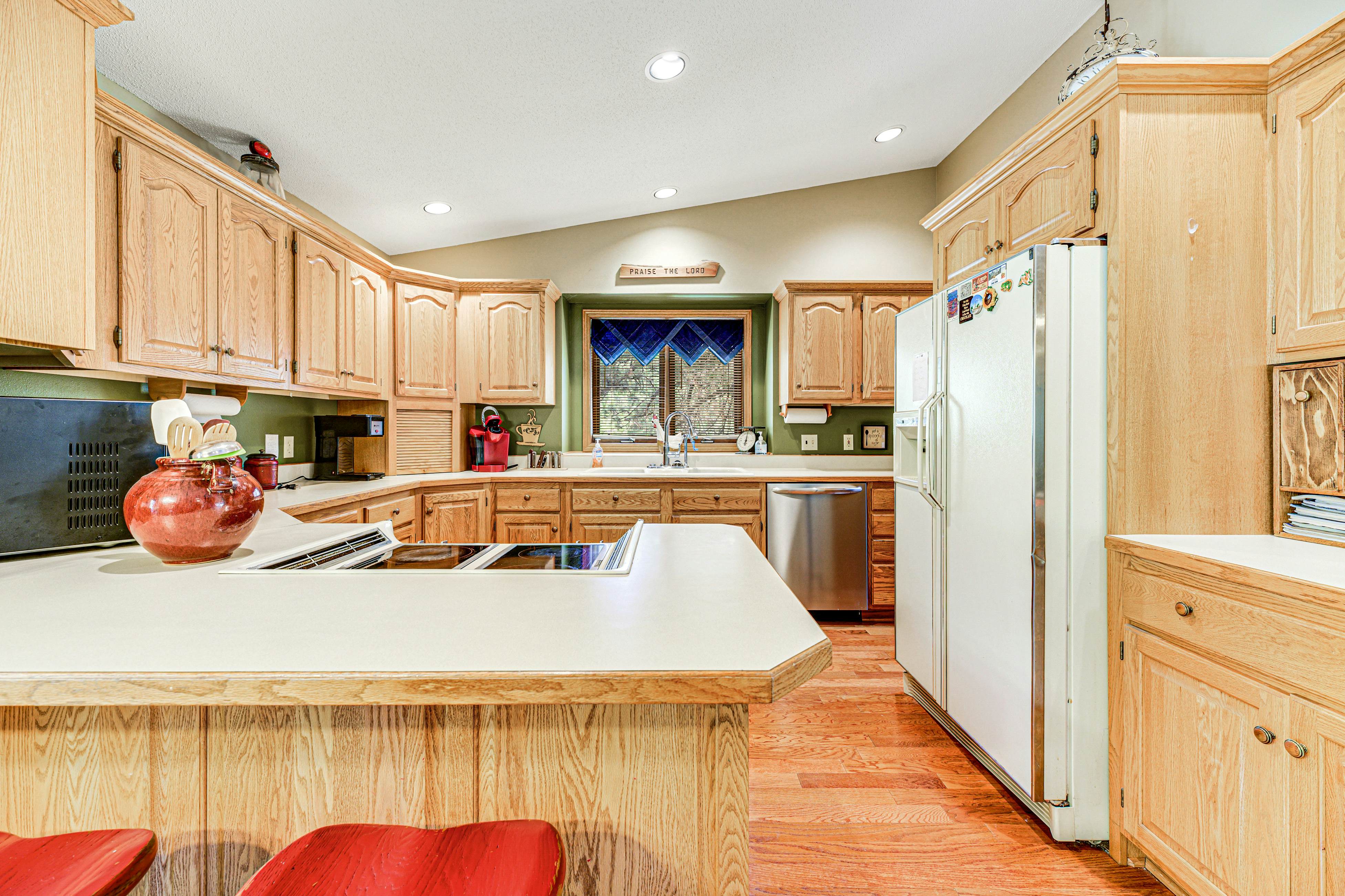 Crooked Canyon Lodge