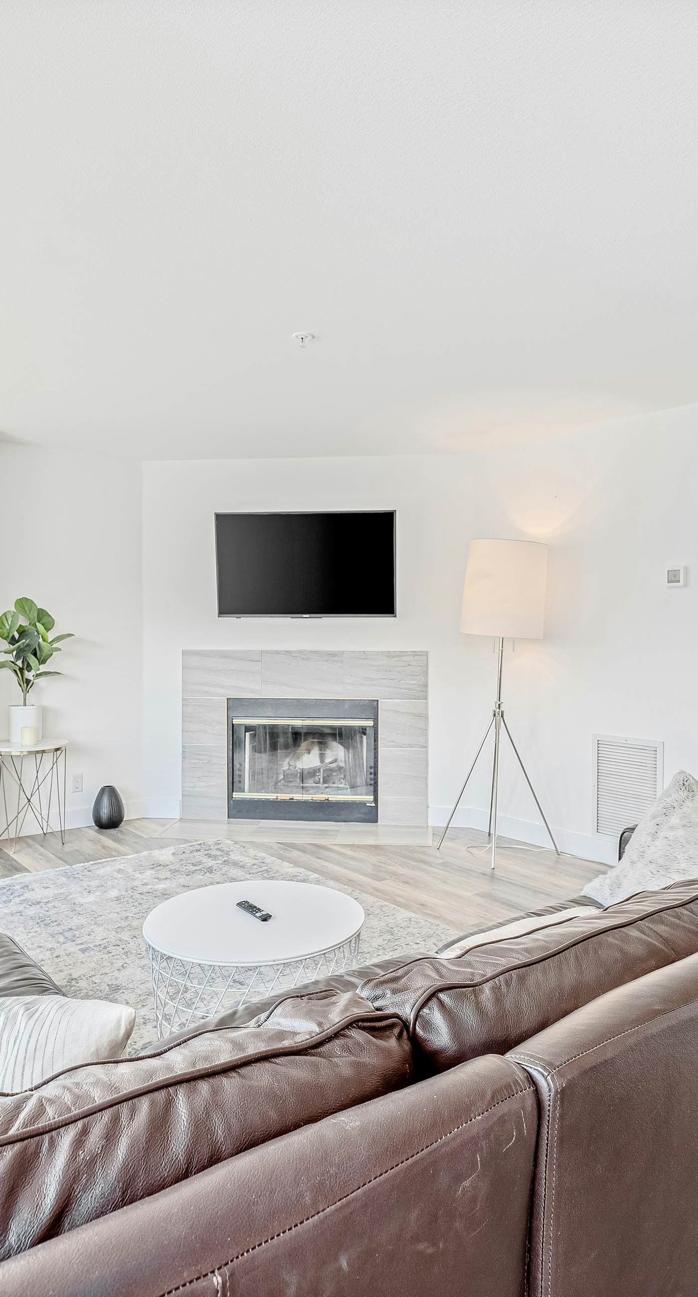 Park Pointe - City Sights Chalet -A204