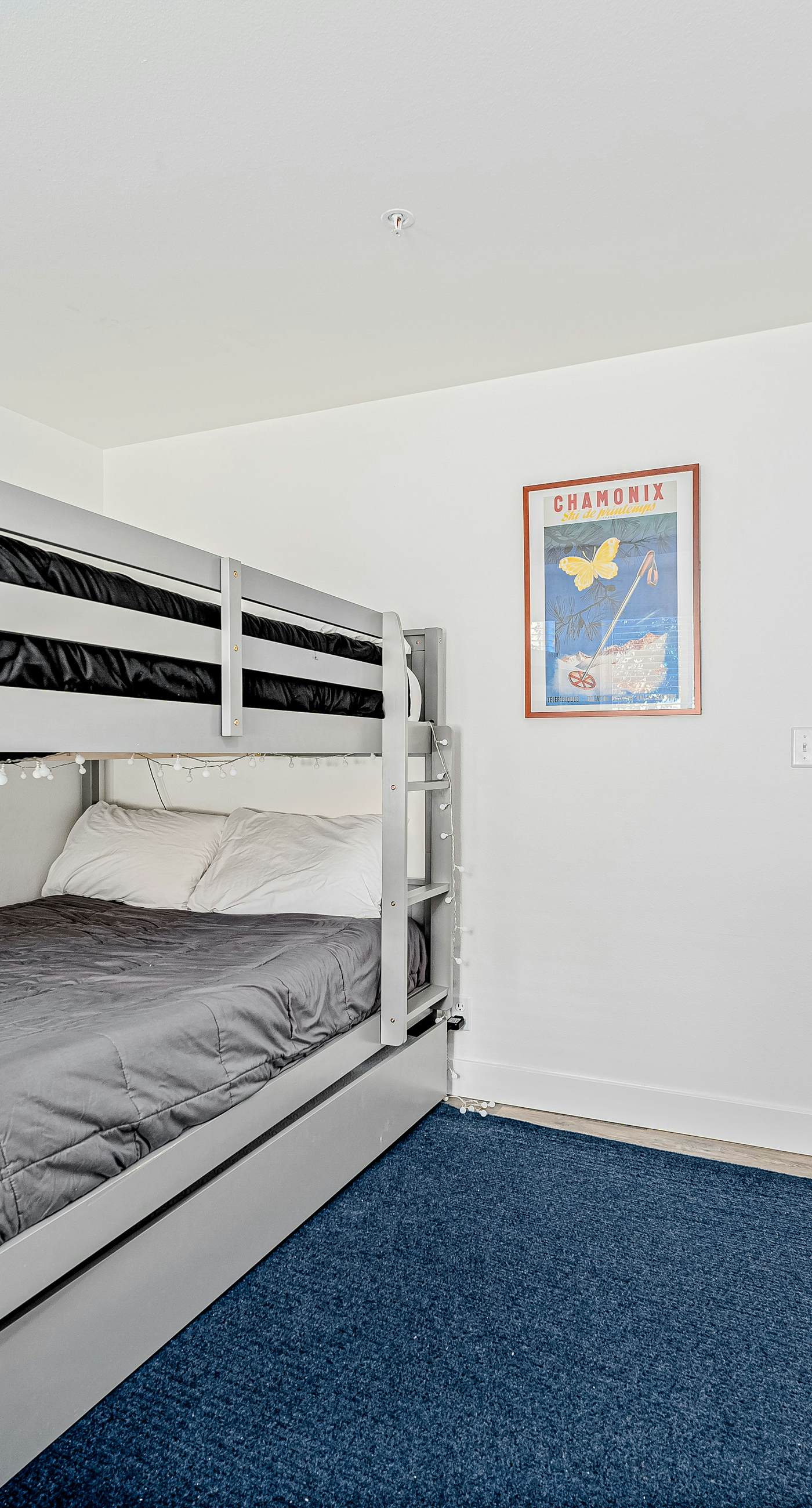 Park Pointe - City Sights Chalet -A204