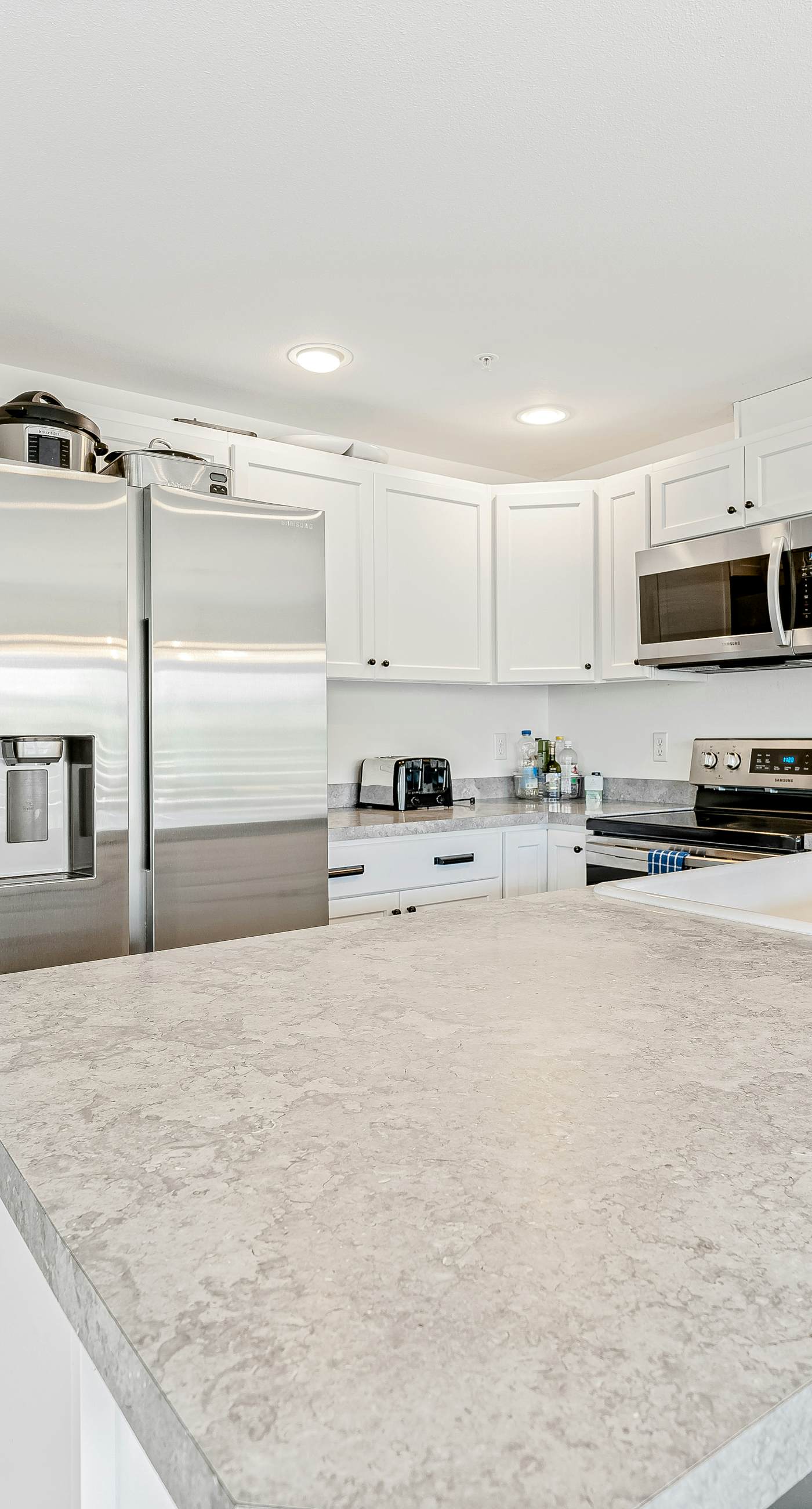 Park Pointe - City Sights Chalet -A204