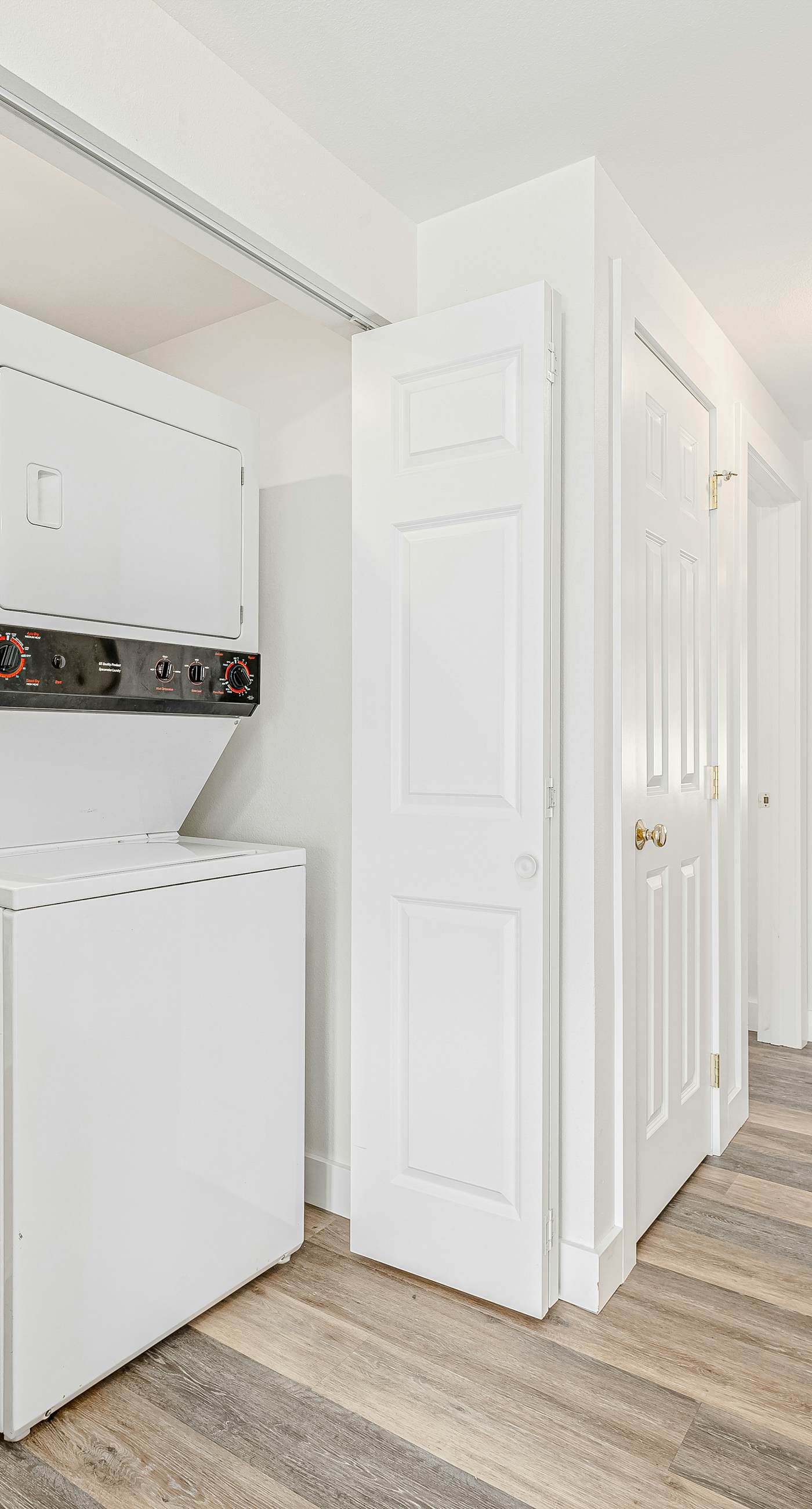 Park Pointe - City Sights Chalet -A204