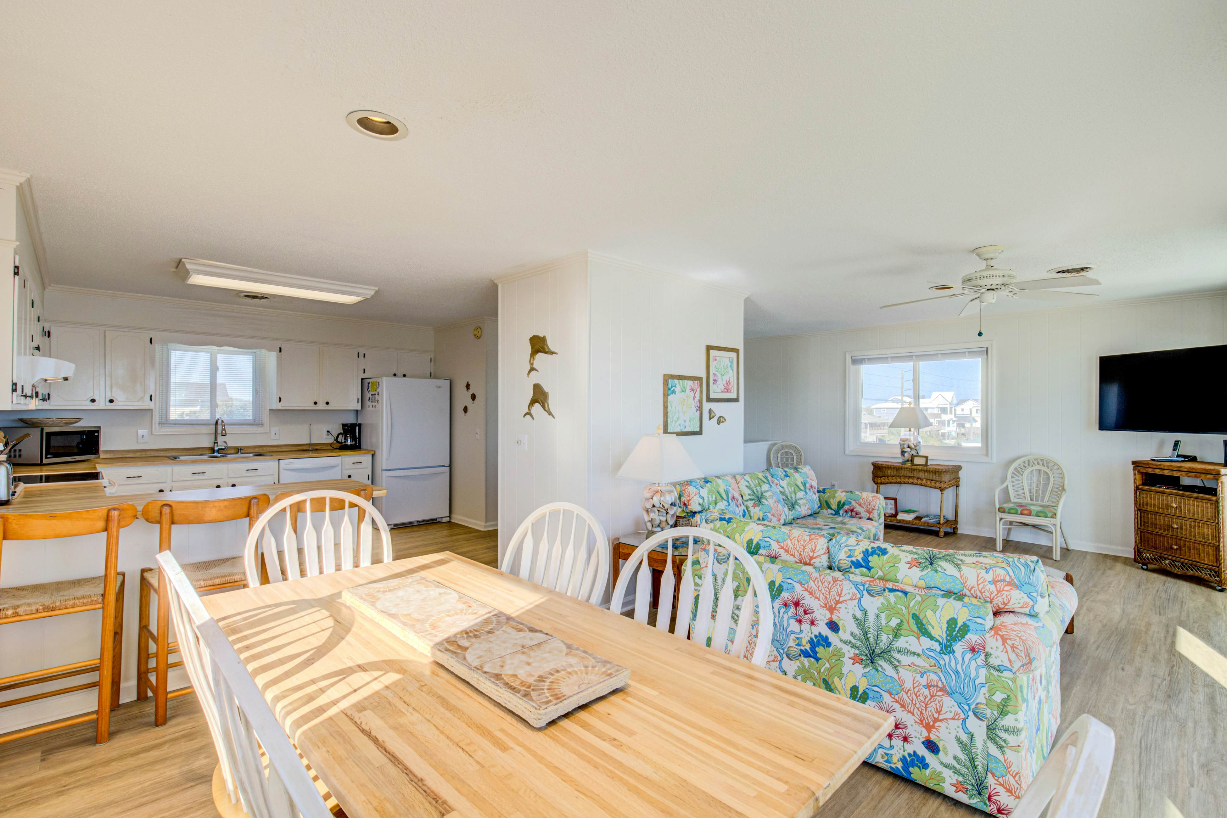 Armstrong 3 BD Surf City, NC Vacation Rental Vacasa