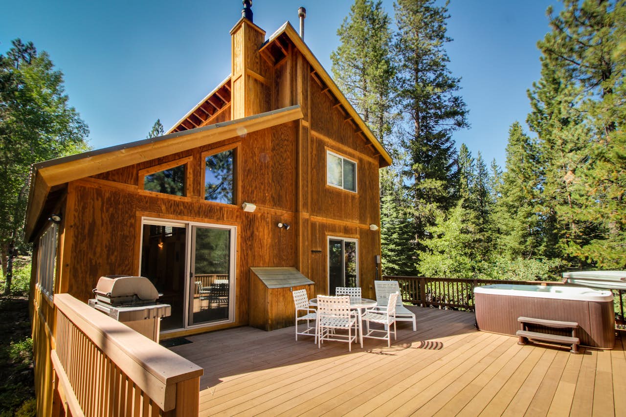 Tahoe Donner Greenbelt Retreat 3 BD Truckee, CA Vacation Rental Vacasa