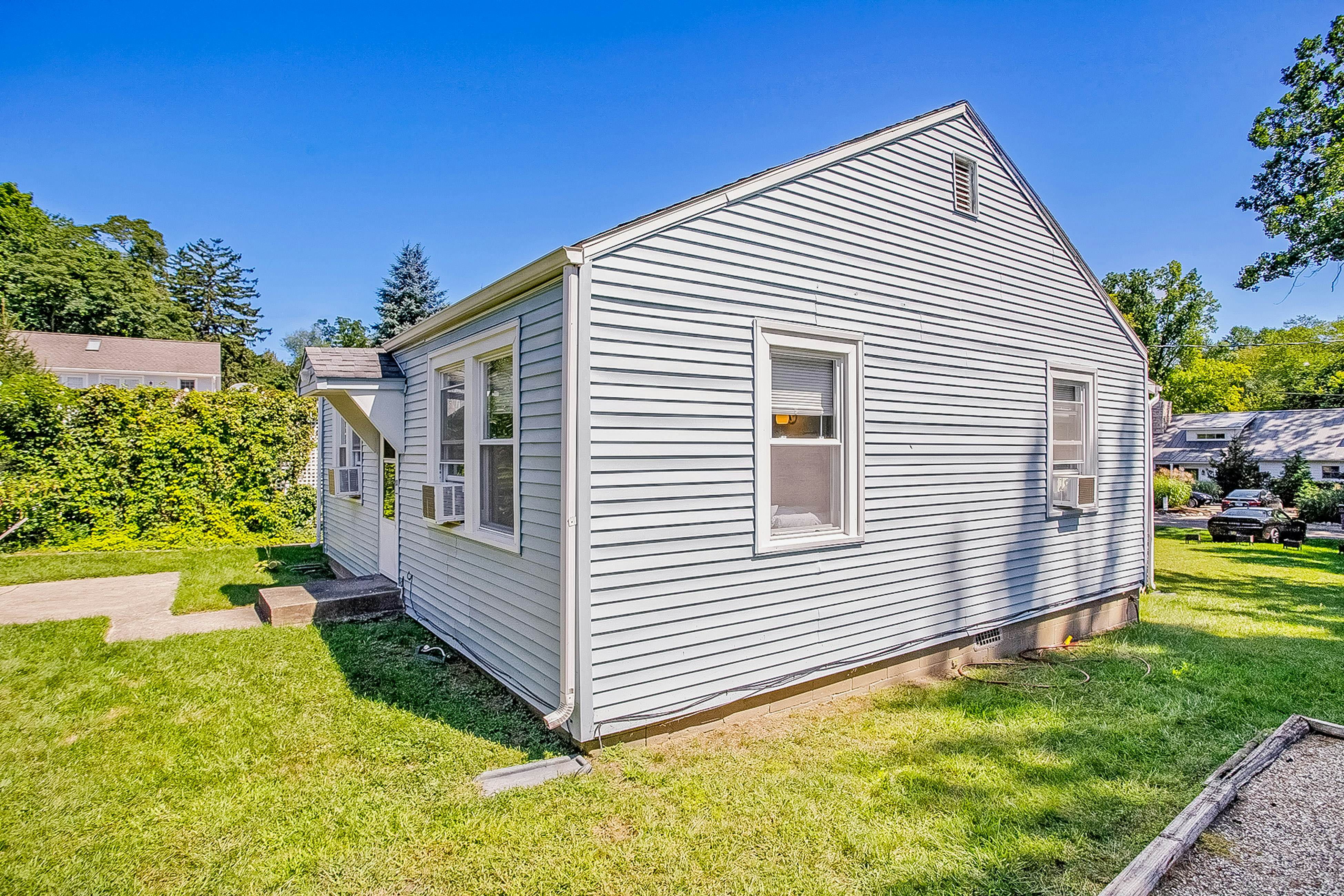 Lake Michigan Charmer