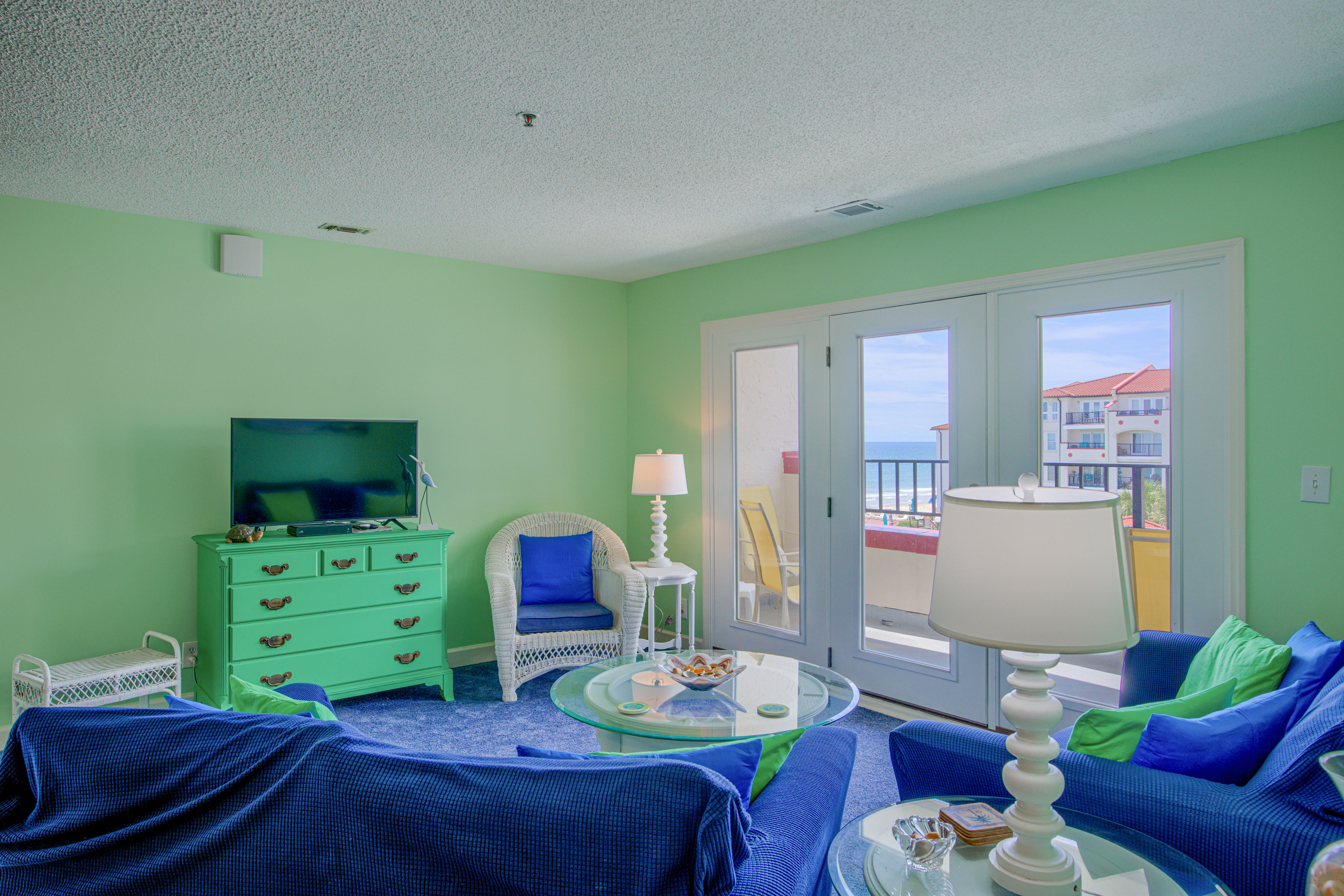 Villa Capriani Condos, North Topsail Beach Rentals | Vacasa